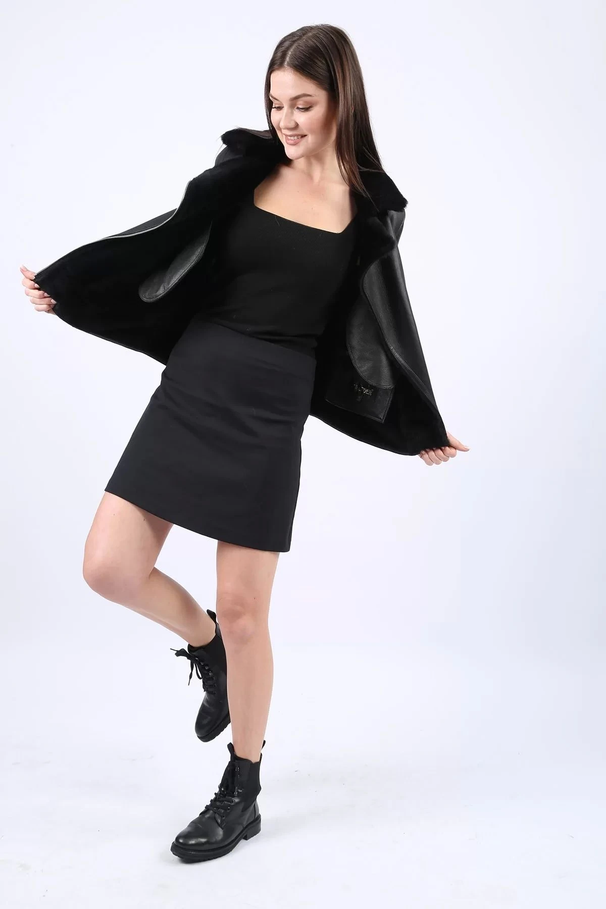 Kadın Siyah Deri Mont, Hakiki Deri Mont, Kruvaze Mont, Içi Kürklü - 106722