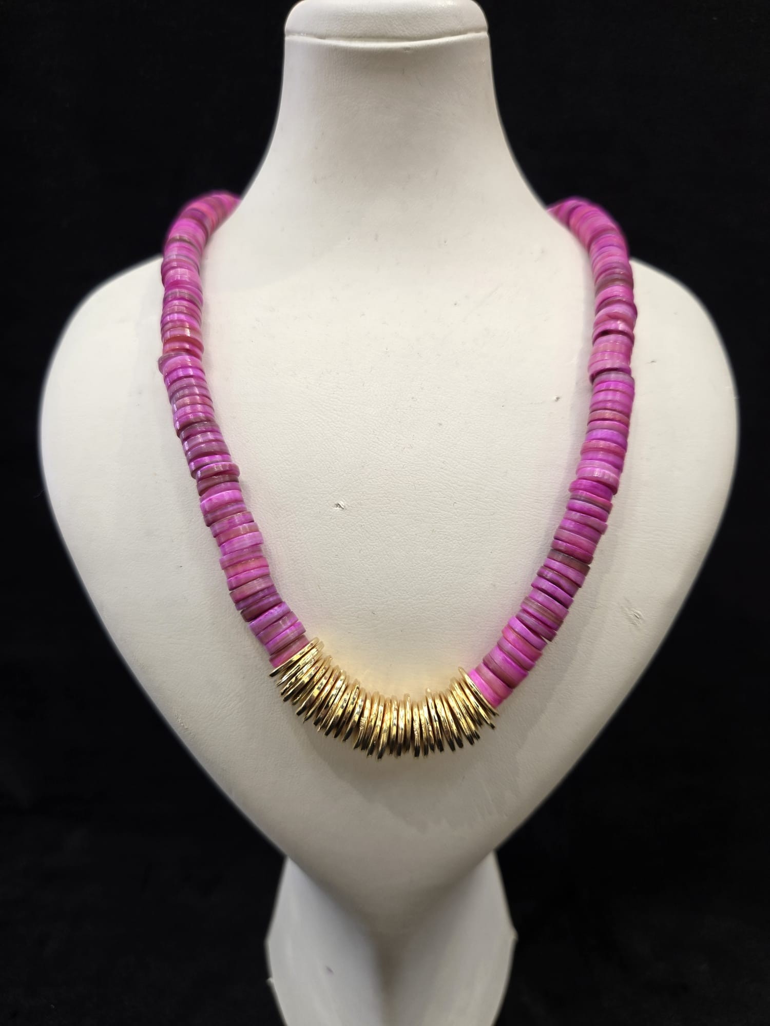 Boncuklu Gold Detaylı Kolye (Pembe)