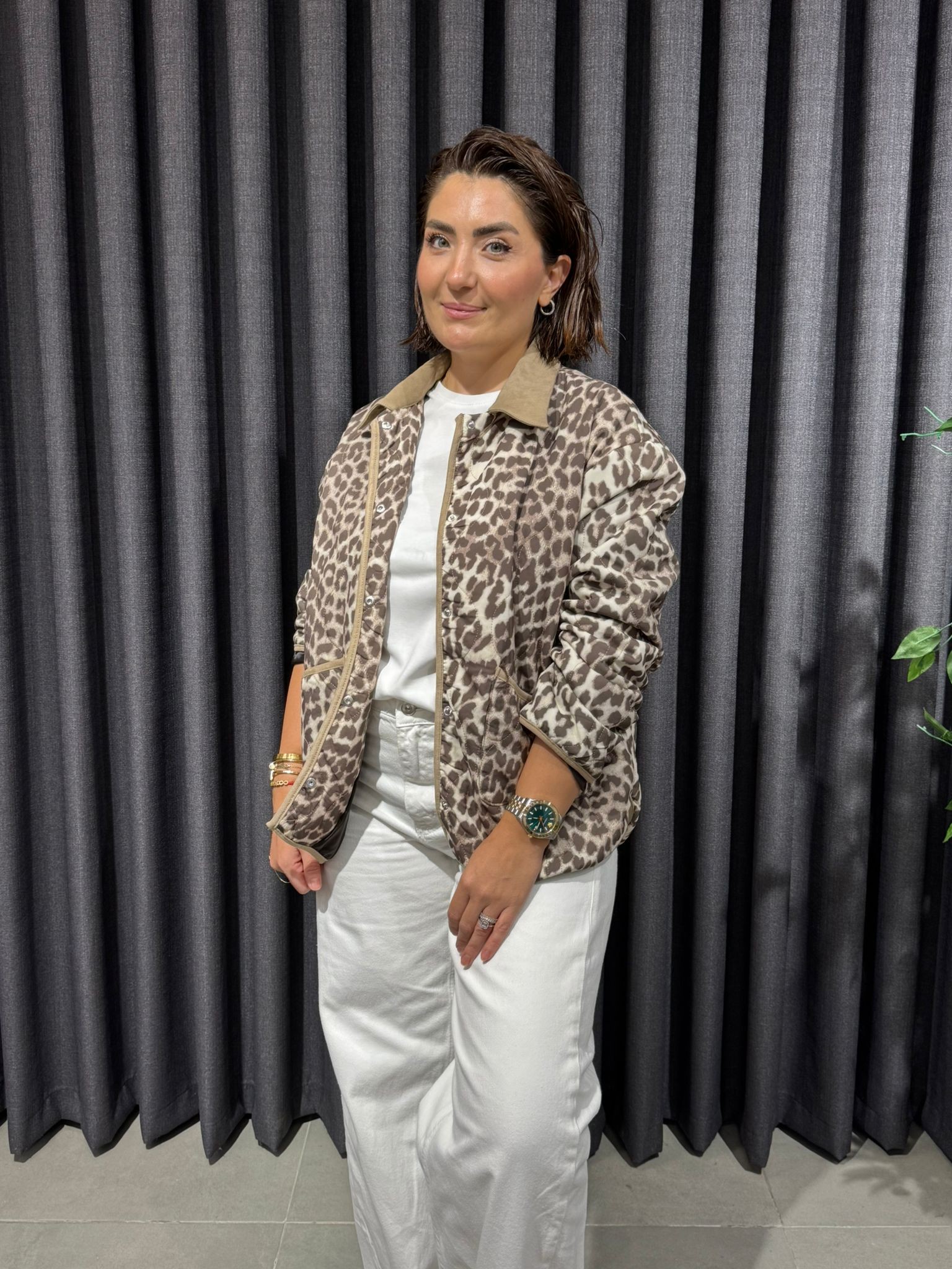 Mevsimlik Leopar Kapitone Mont