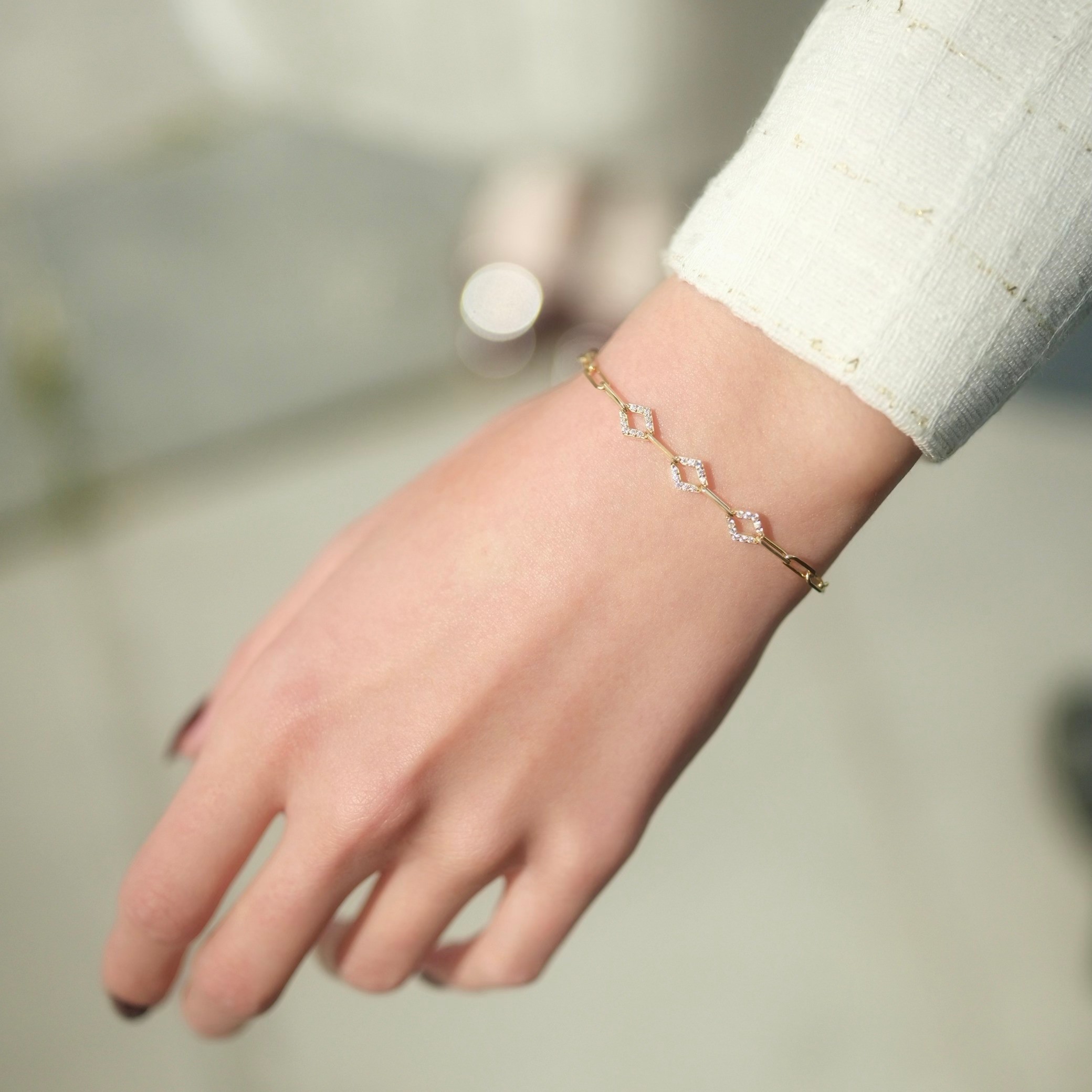 Linked Elegance Bileklik