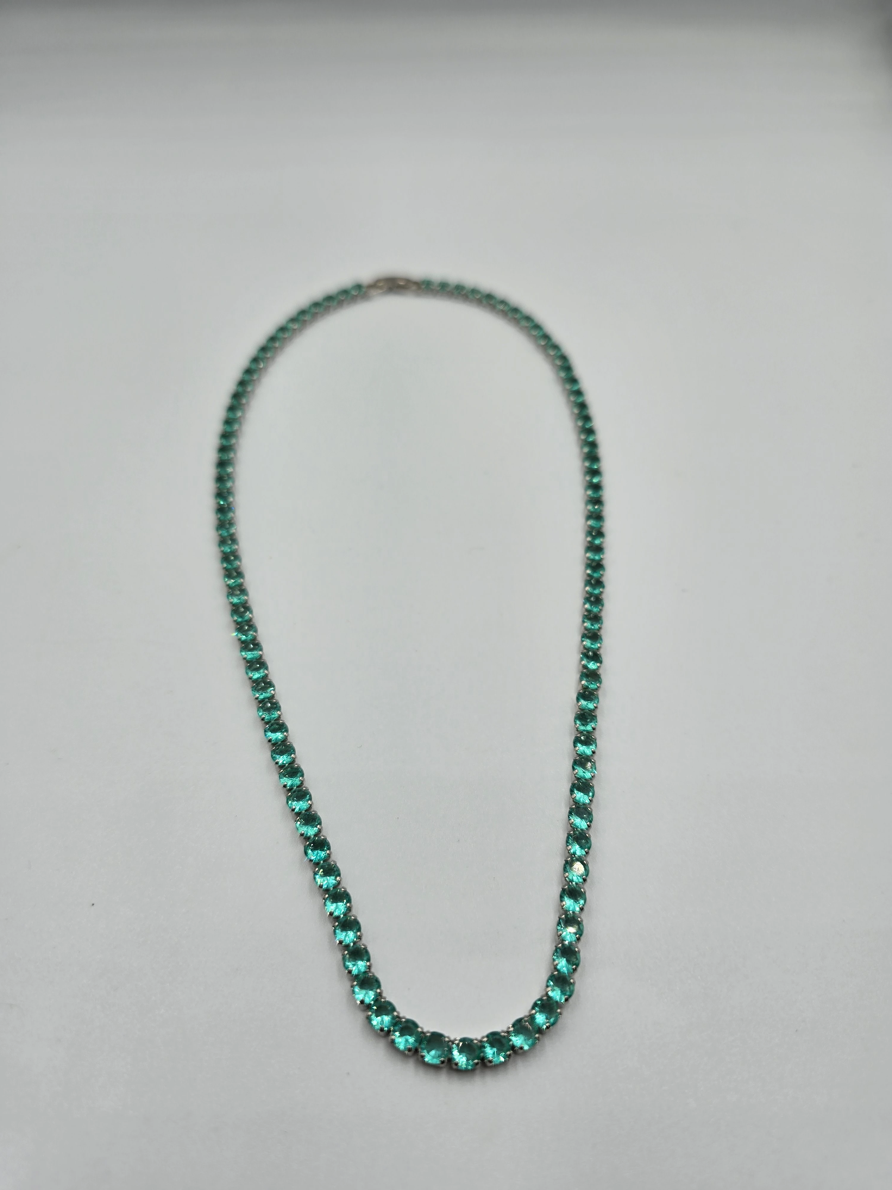 Su Yeşili Suyolu Kolye