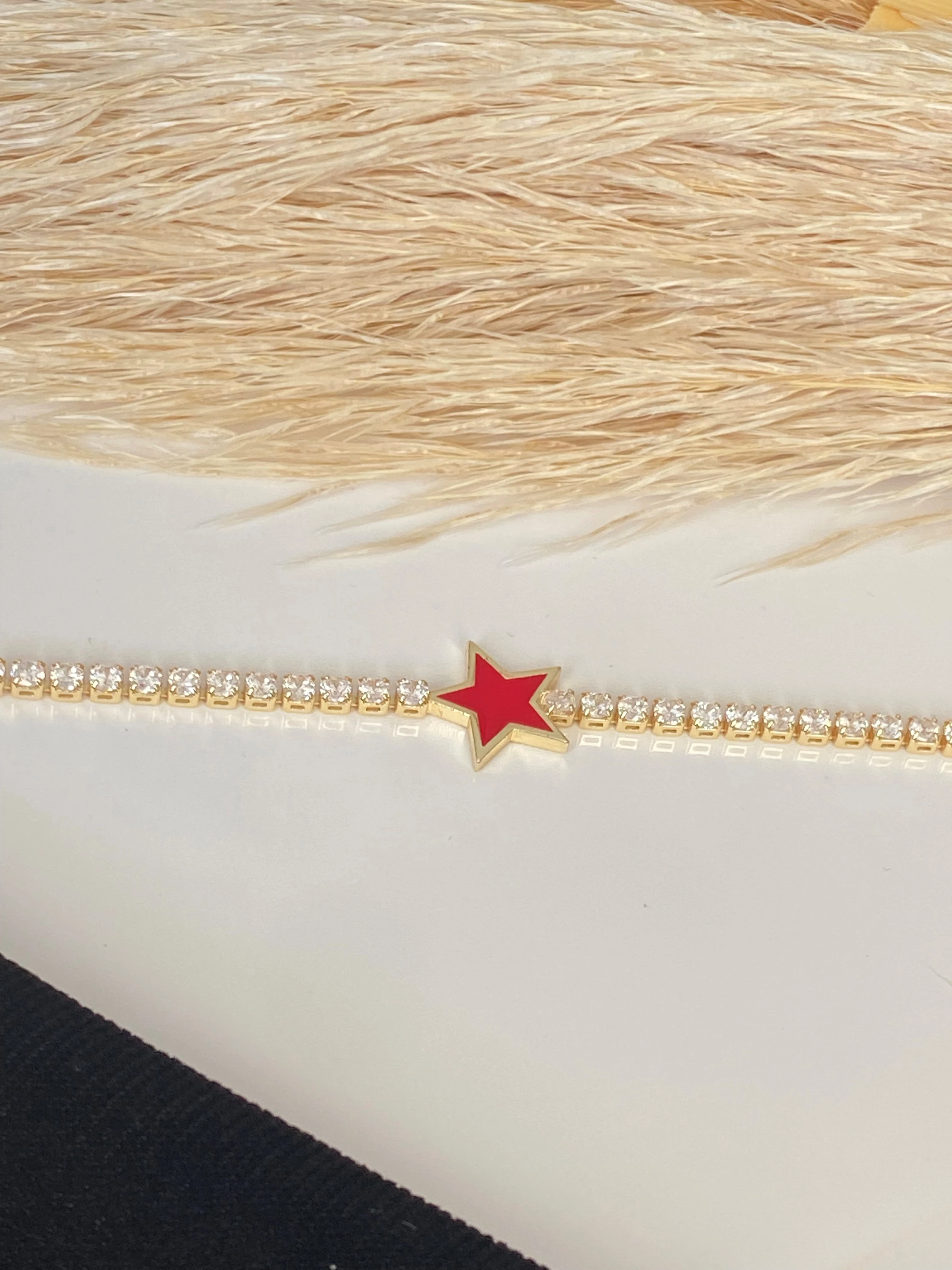 Ortası Mineli Yıldız Su Yolu Kolye