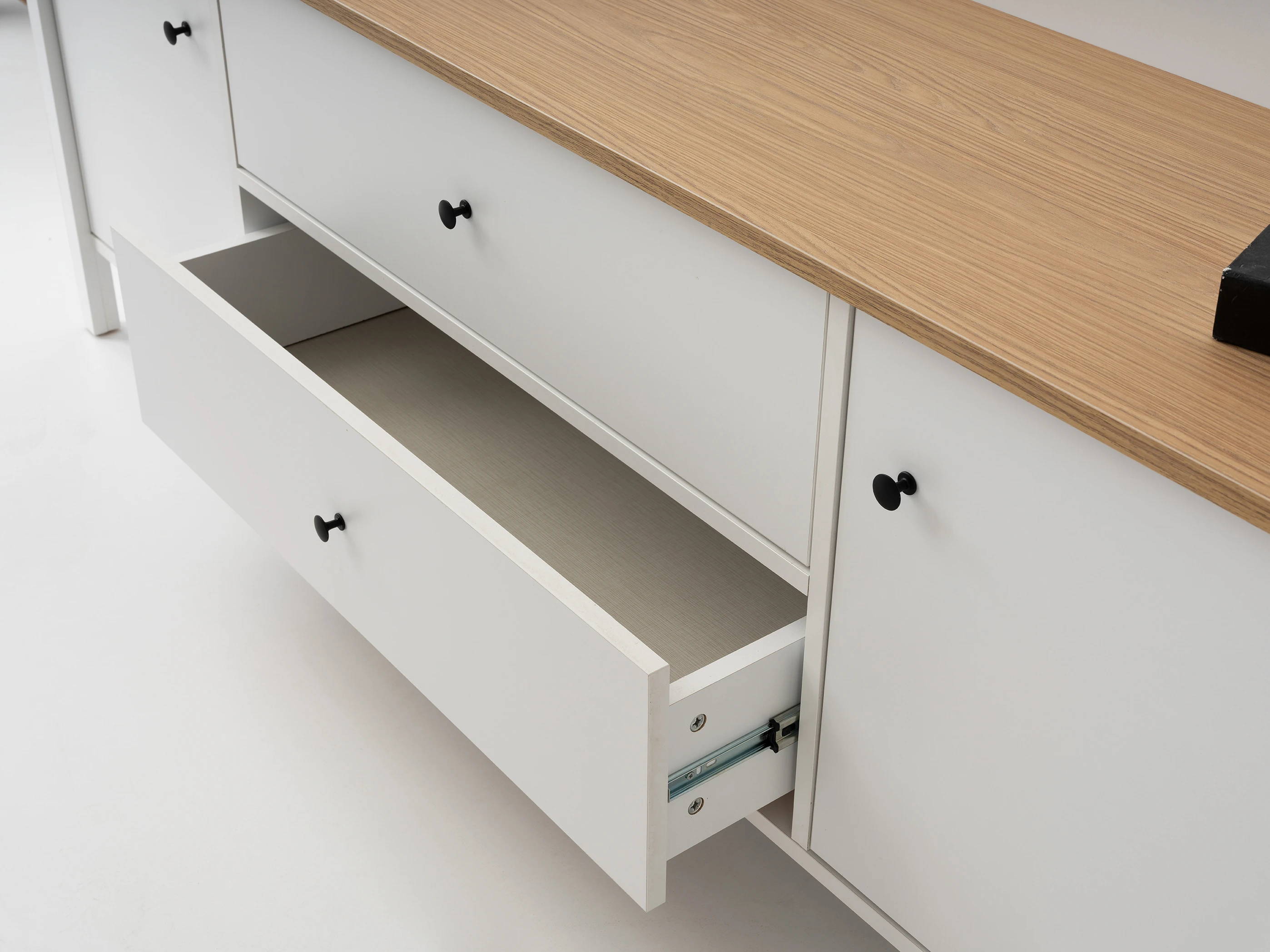 MONA TV SEHPASI 140 CM