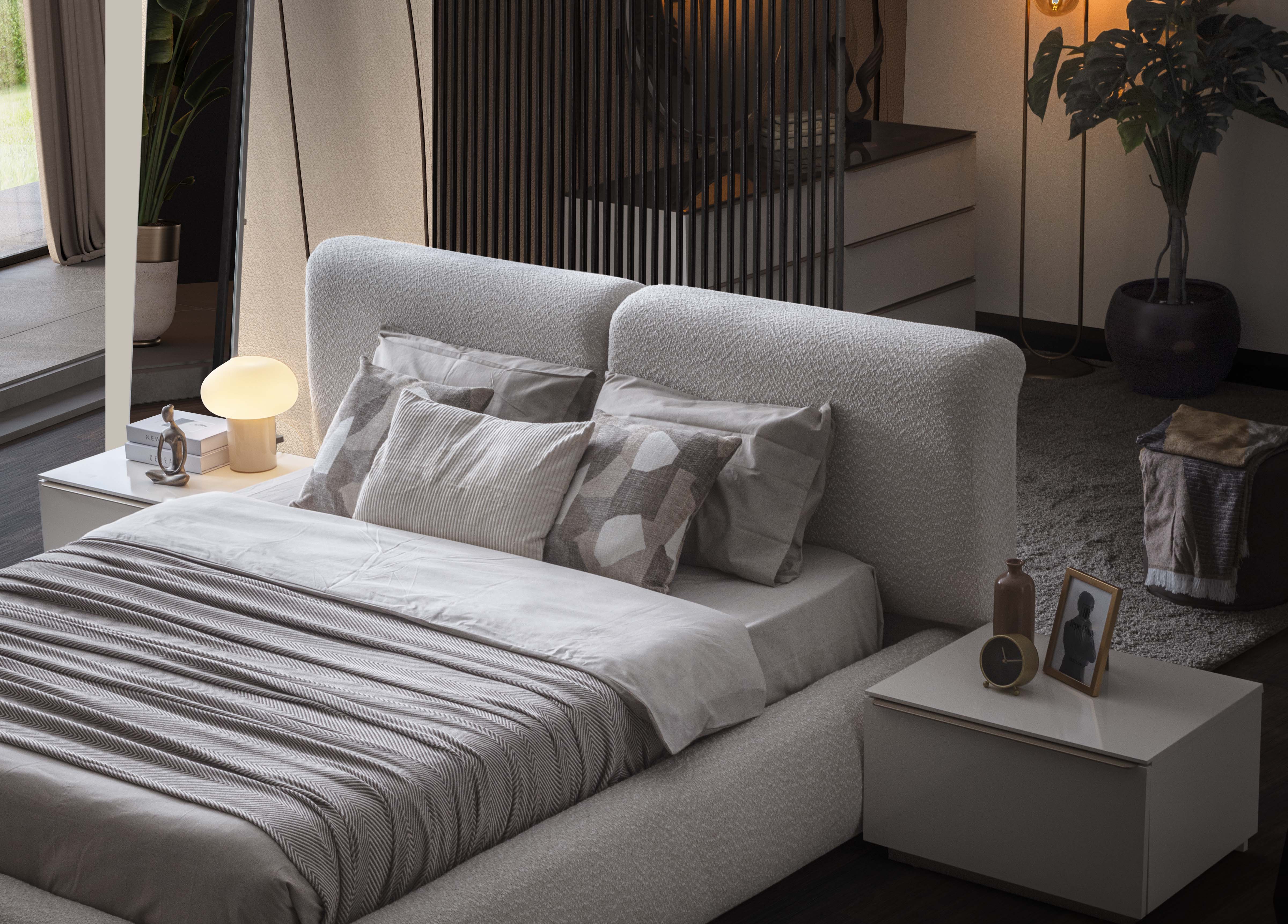 NOBLE 5 CAM KAPAKLI YATAK ODASI