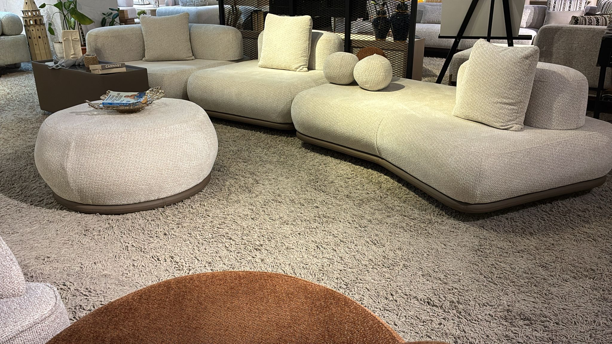 MİNOTTİ KÖŞE KOLTUK