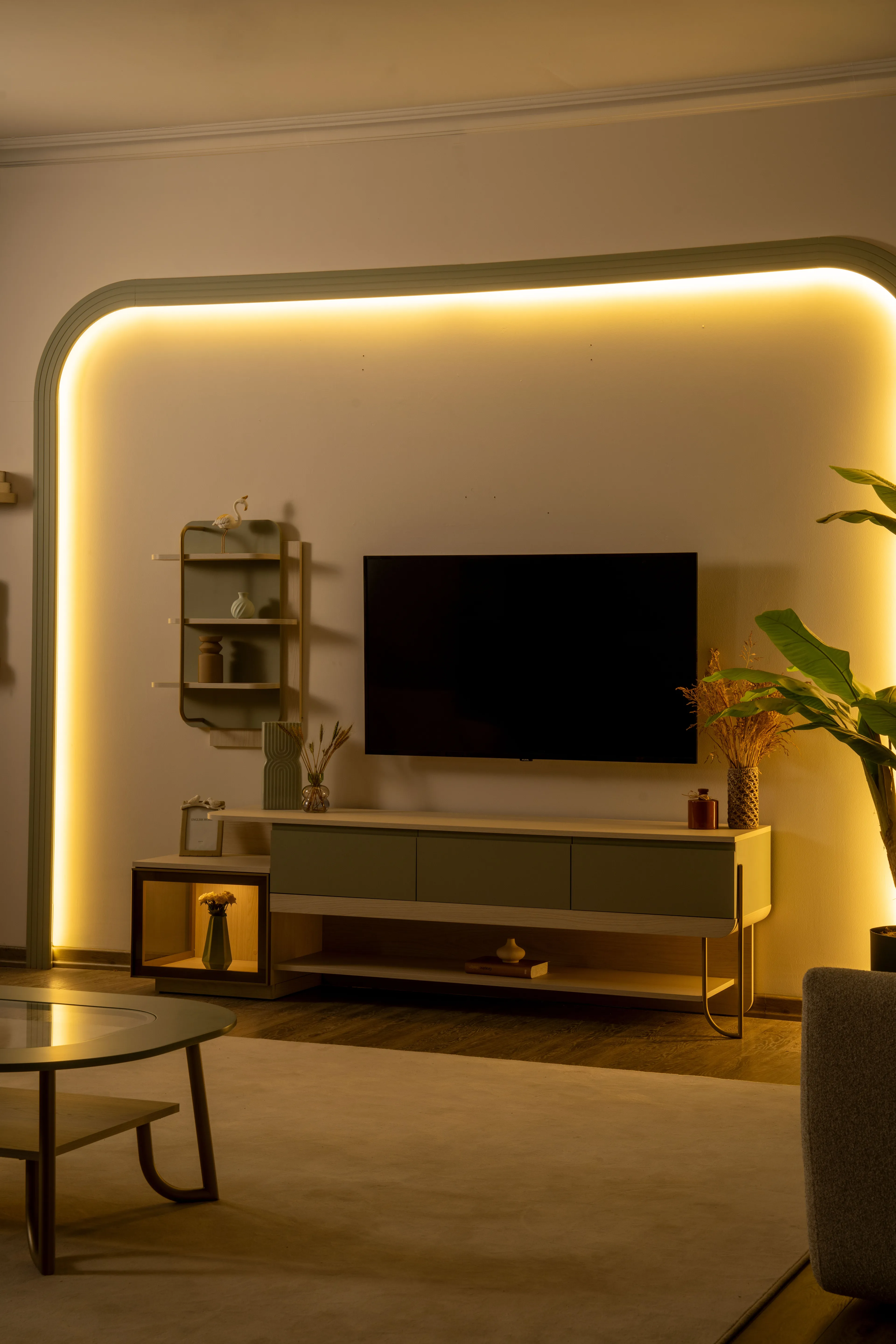 CHARİSMA TV ÜNİTESİ