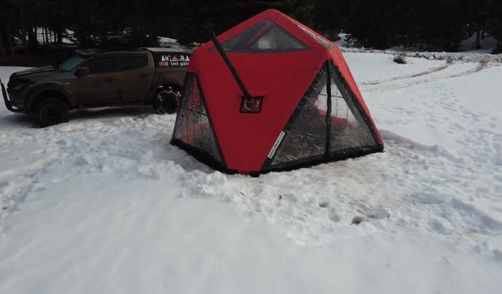 Triangle Air Tent