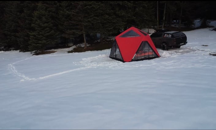 Triangle Air Tent