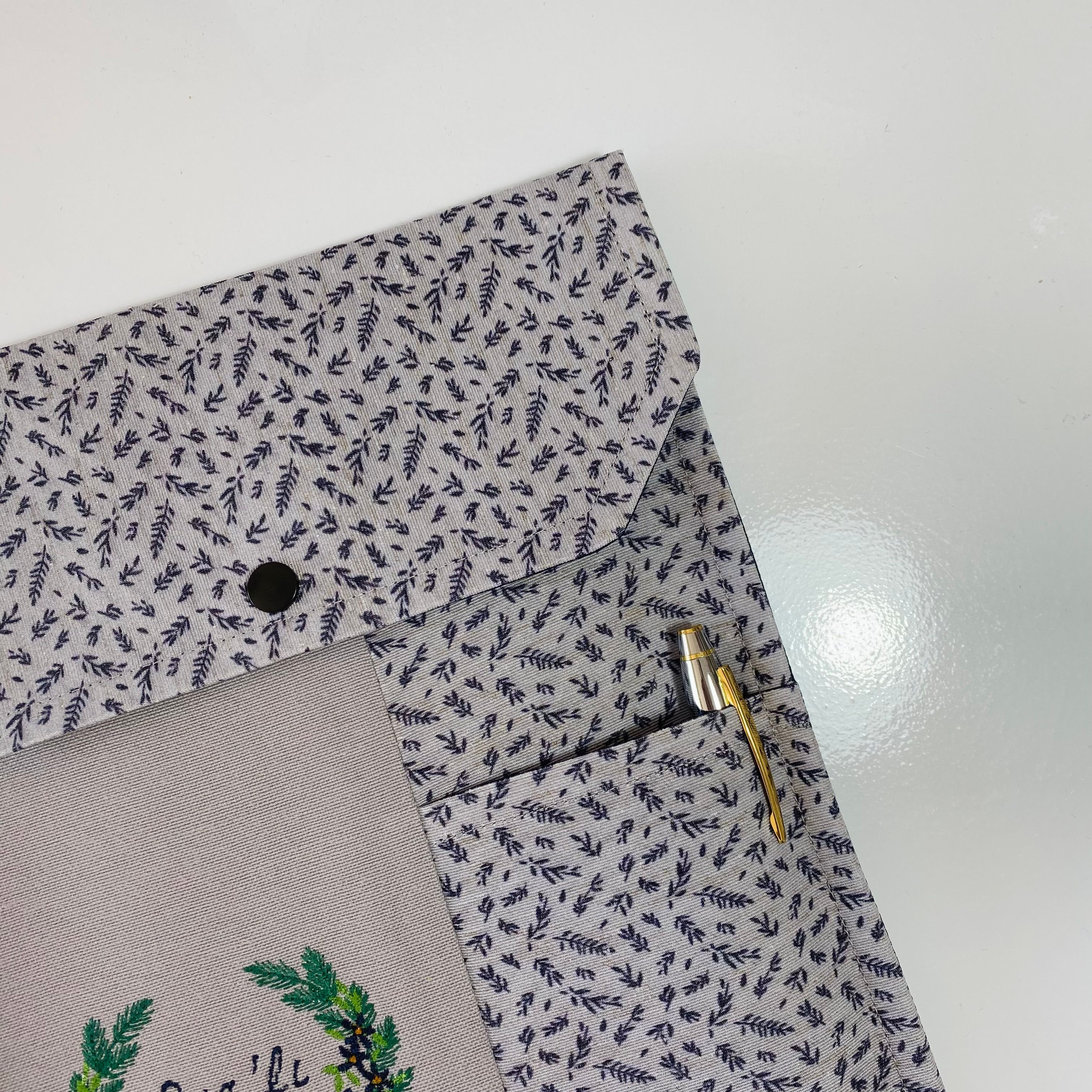 Çelenk Nakışlı Kitap-Tablet Kılıfı