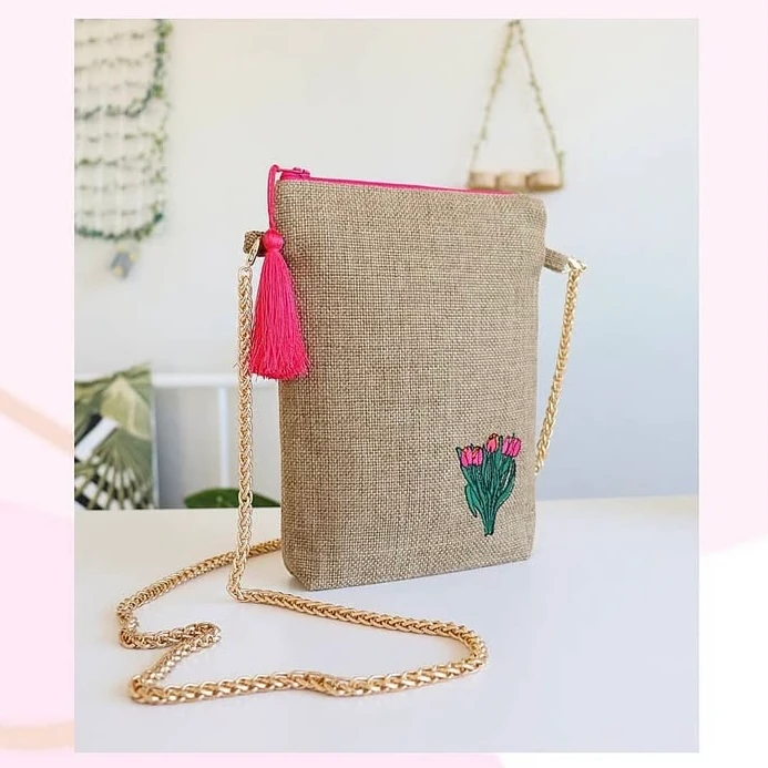 Lale Nakışlı Askılı Dikey Çanta