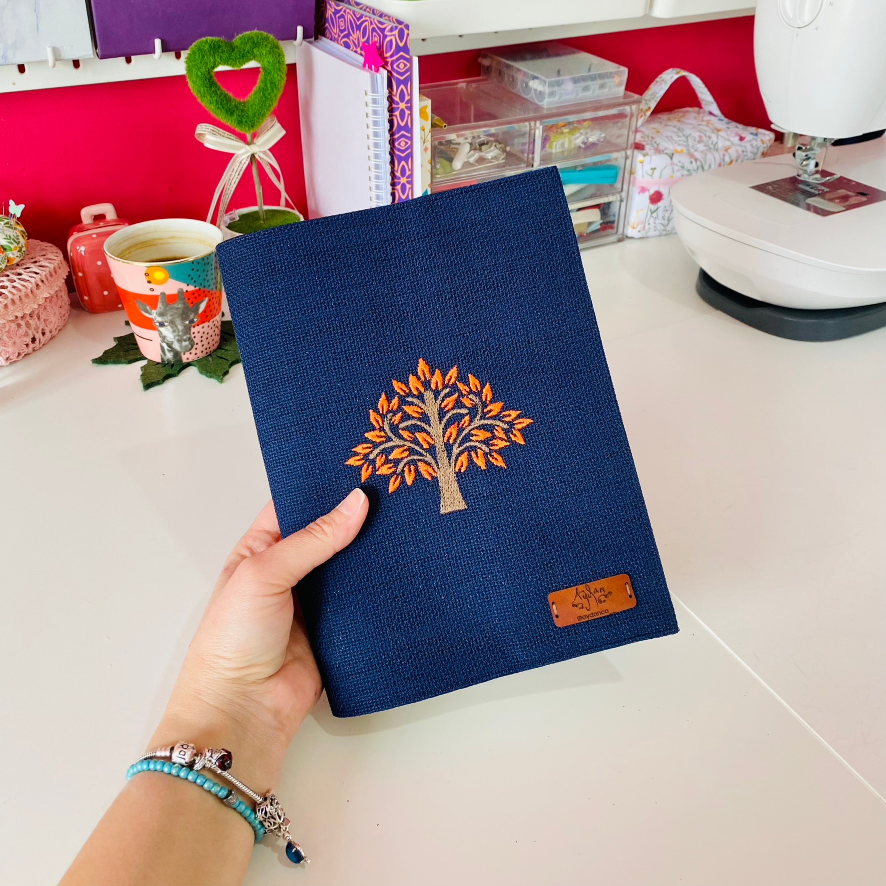 Ağaç Nakışlı Kitap & Tablet Kılıfı