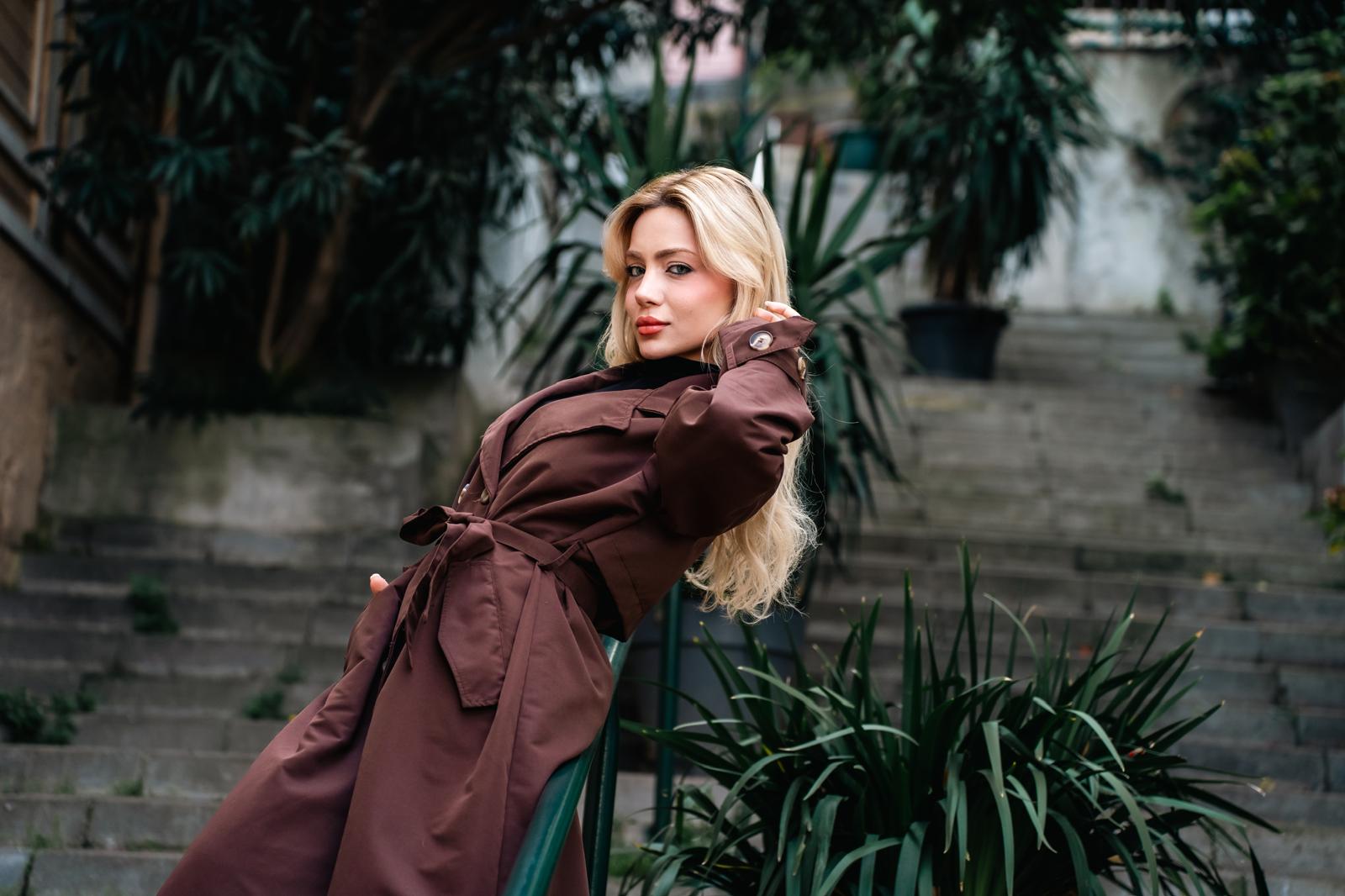 PREMİUM DÜĞME DETAY TRENÇKOT