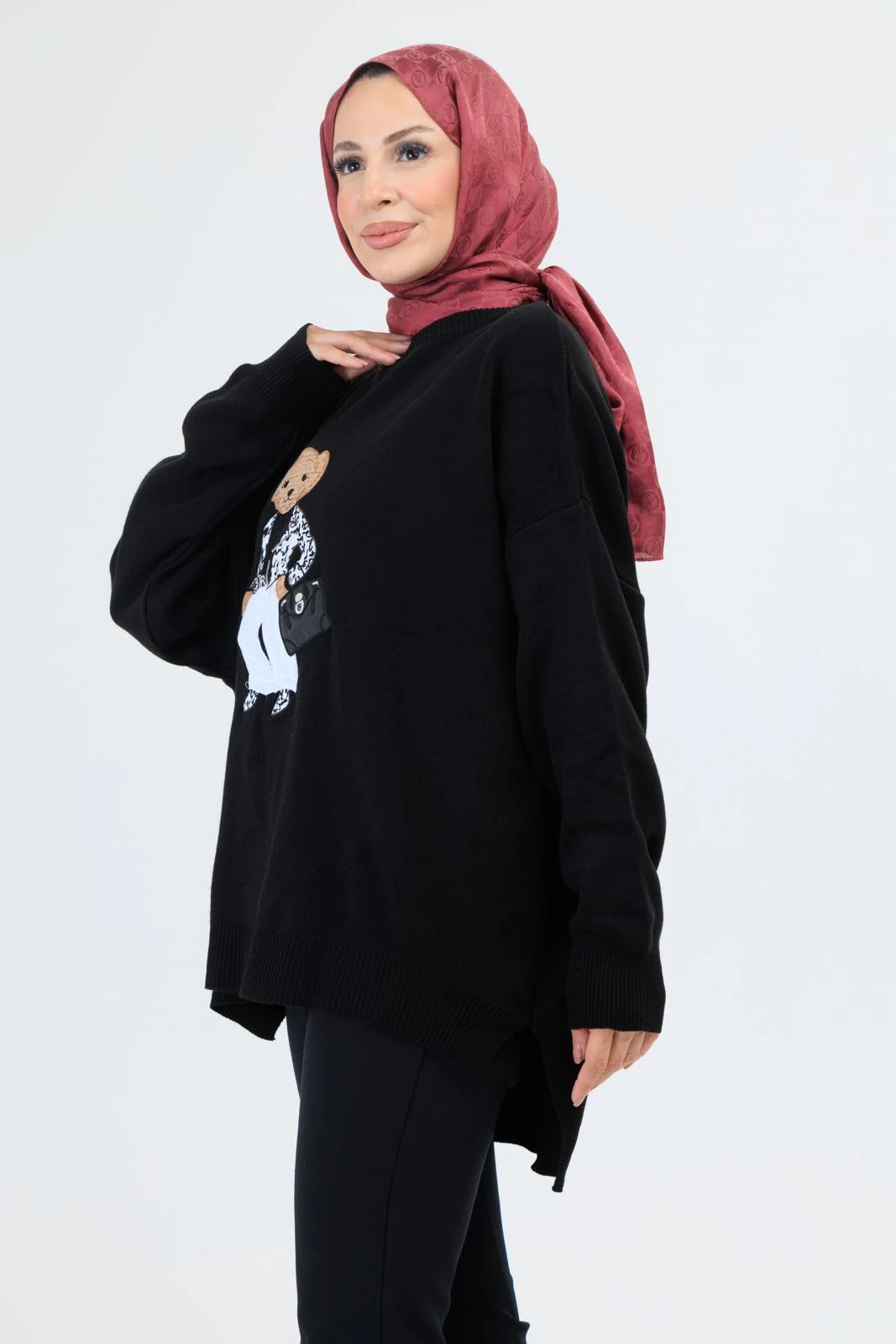 AYICIK NAKIŞLI TRİKO KAZAK