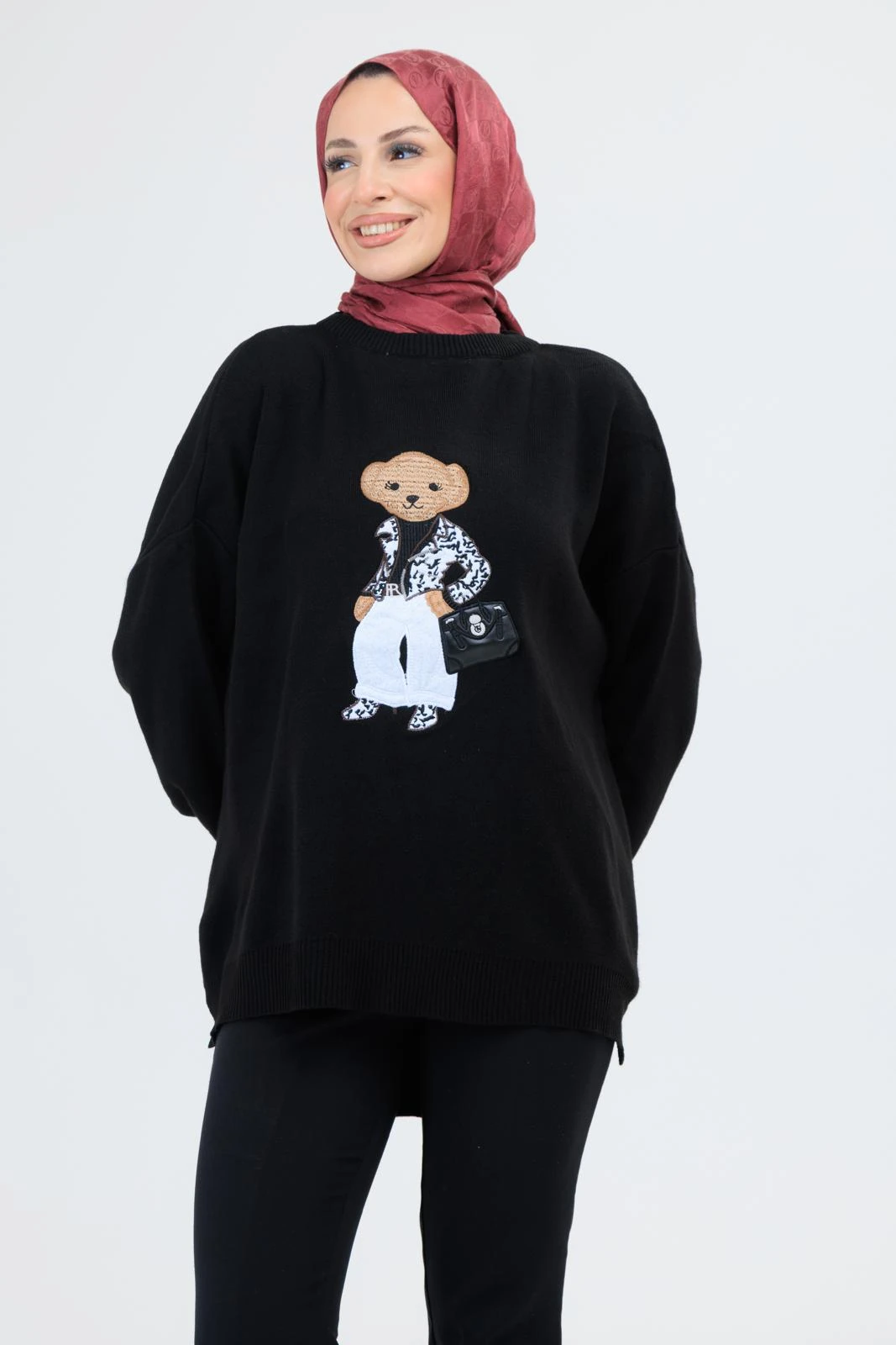 AYICIK NAKIŞLI TRİKO KAZAK