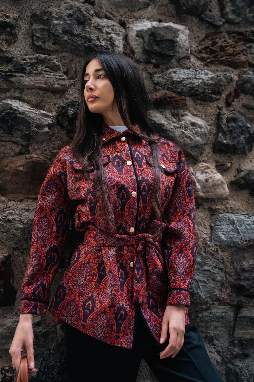 ETNİK DESENLİ TAKIM