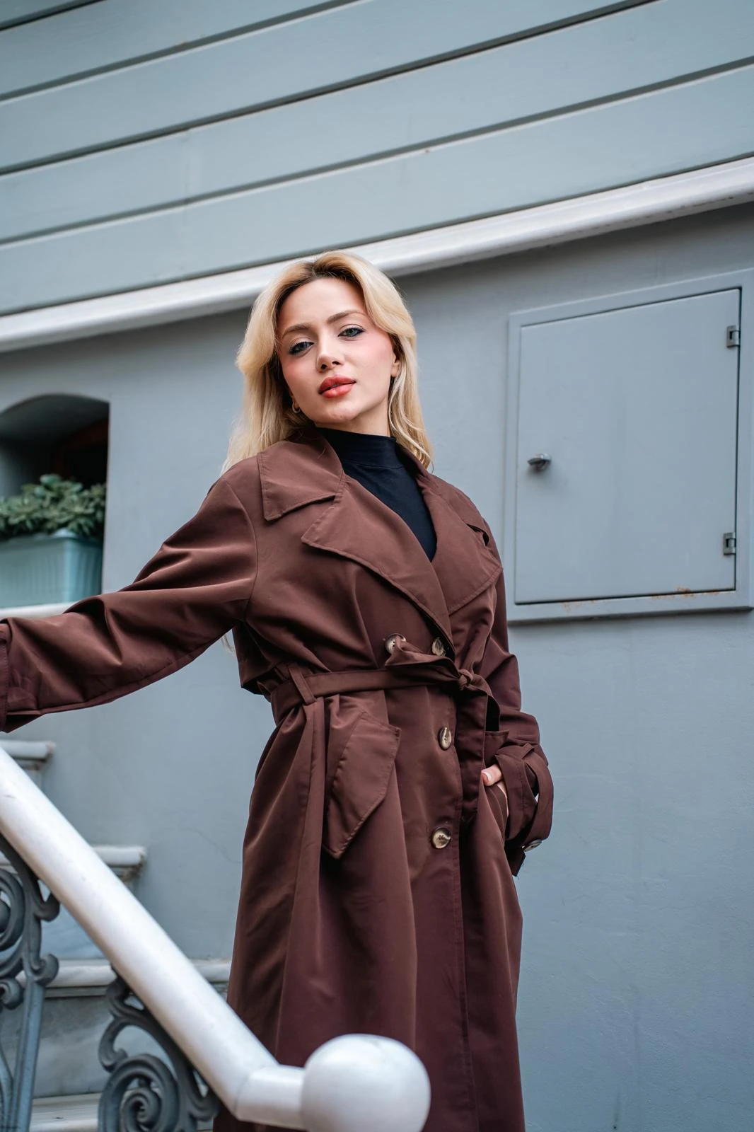 PREMİUM DÜĞME DETAY TRENÇKOT