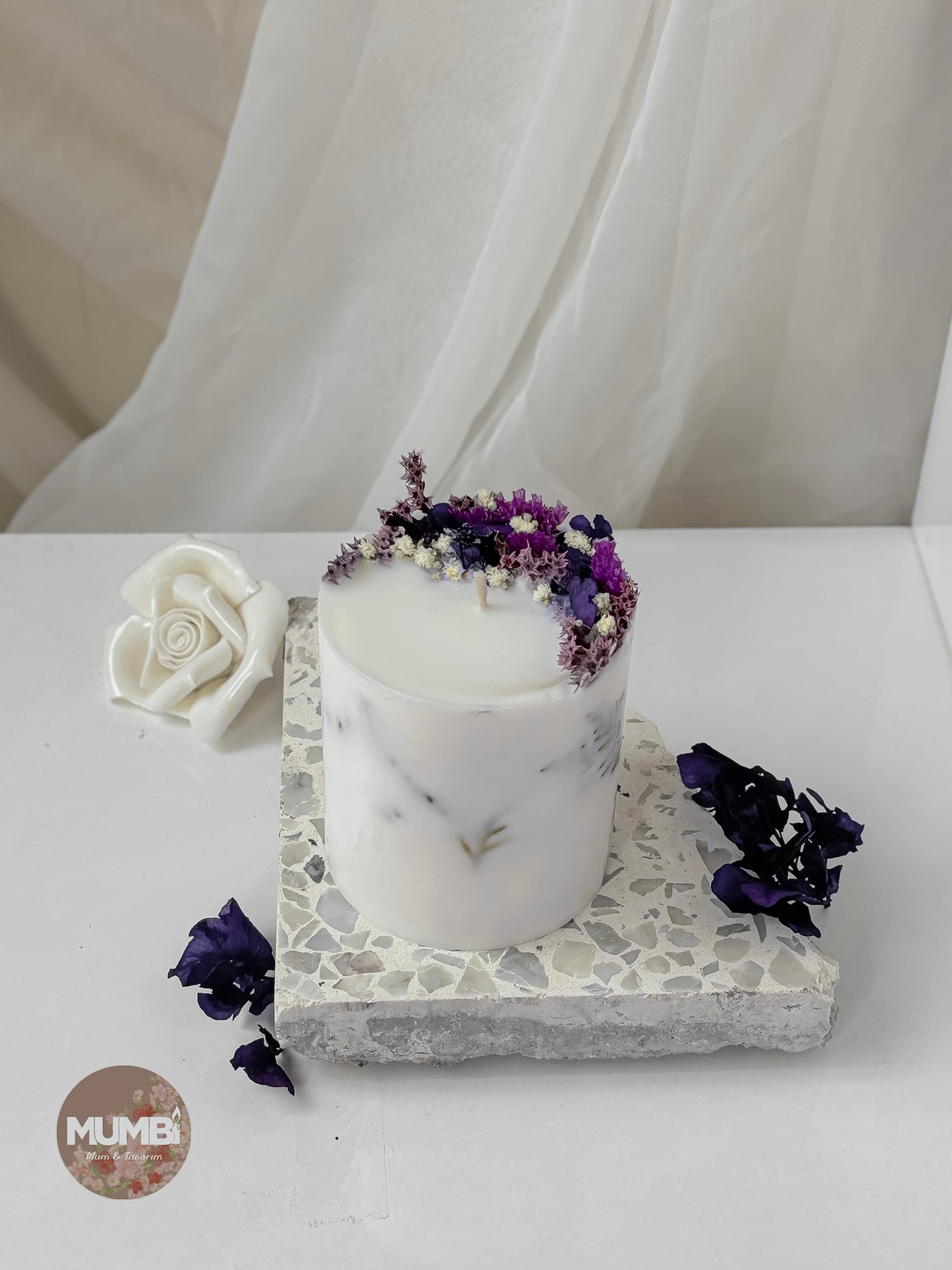 Özel tasarım Çiçekli Soya Wax Mum - mor