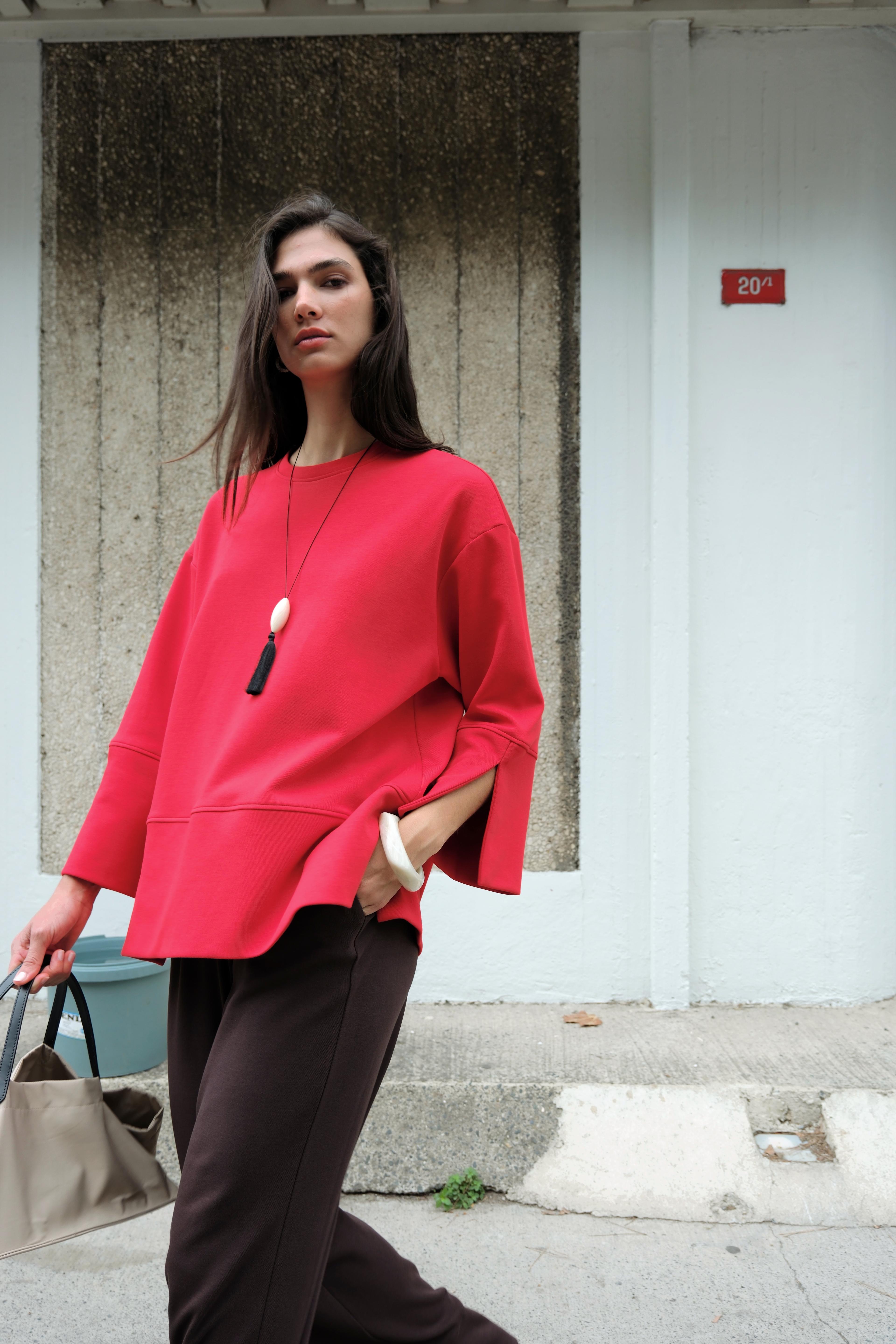 MANŞETLİ KIRMIZI SWEAT