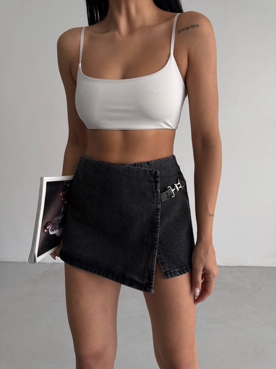 Kemer Detay Denim Şort Etek - Siyah