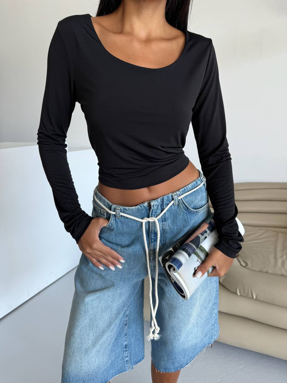  Kare Yaka Kısa Bluz