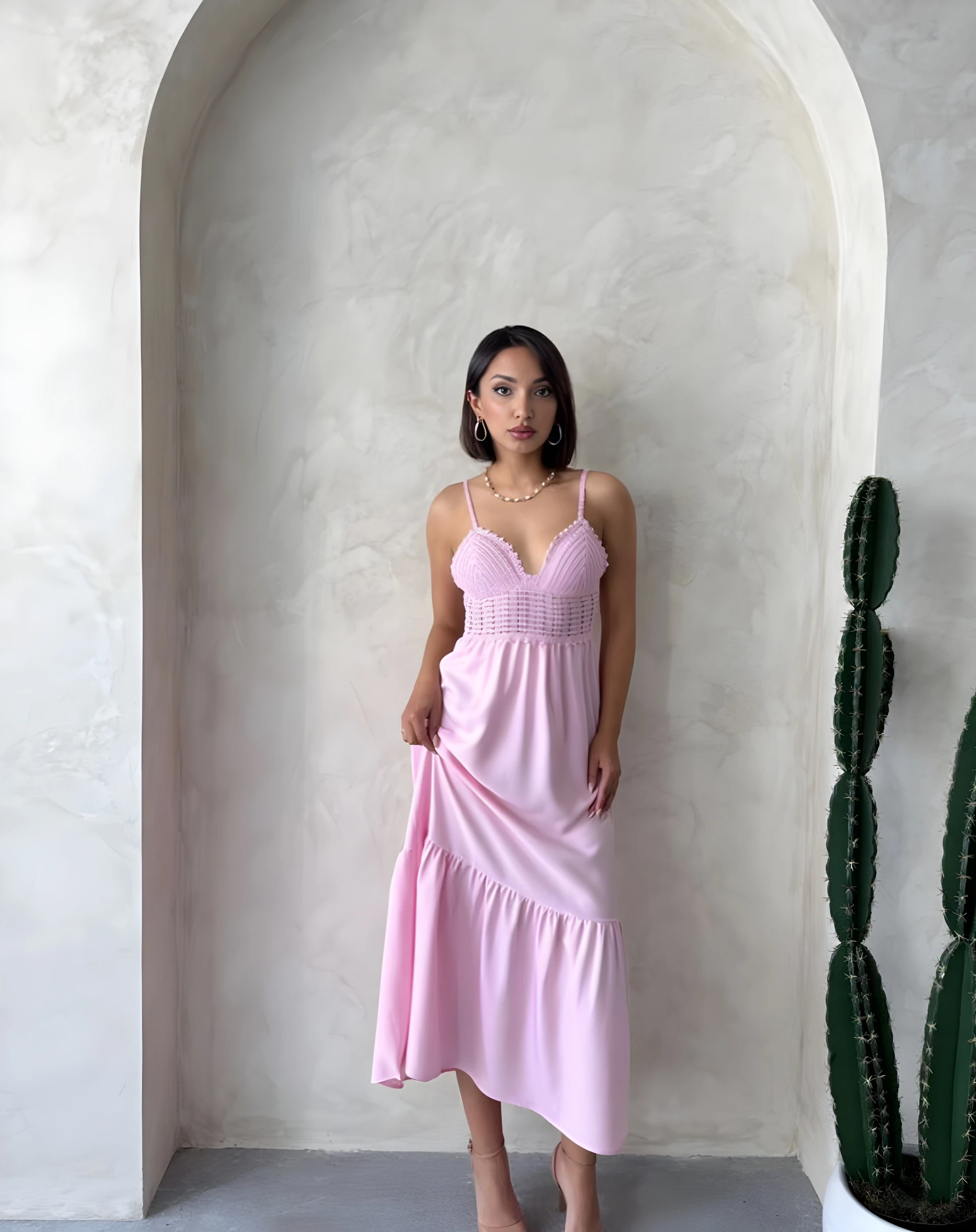 Dantel Gürpür Detaylı Askılı V Yaka Boydan Keten Elbise