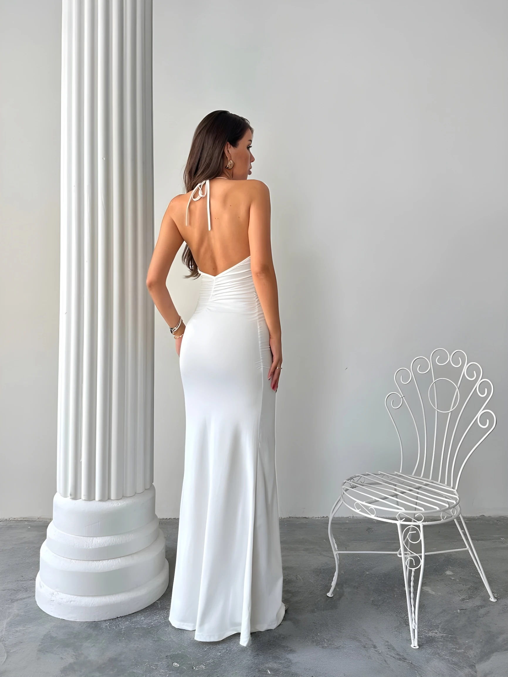  Drapeli Halter Yaka Uzun Elbise