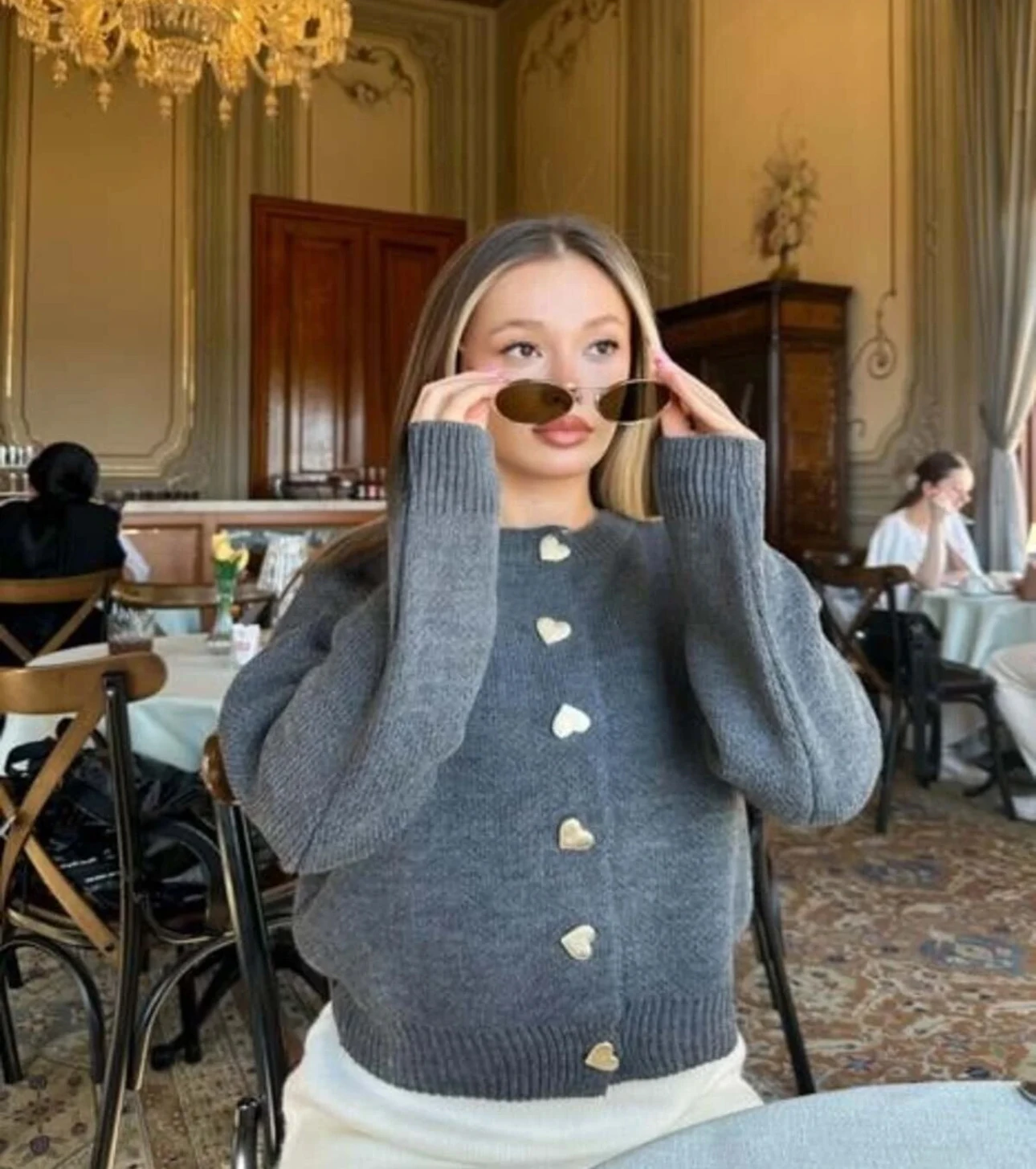 kalp Düğmeli Hırka