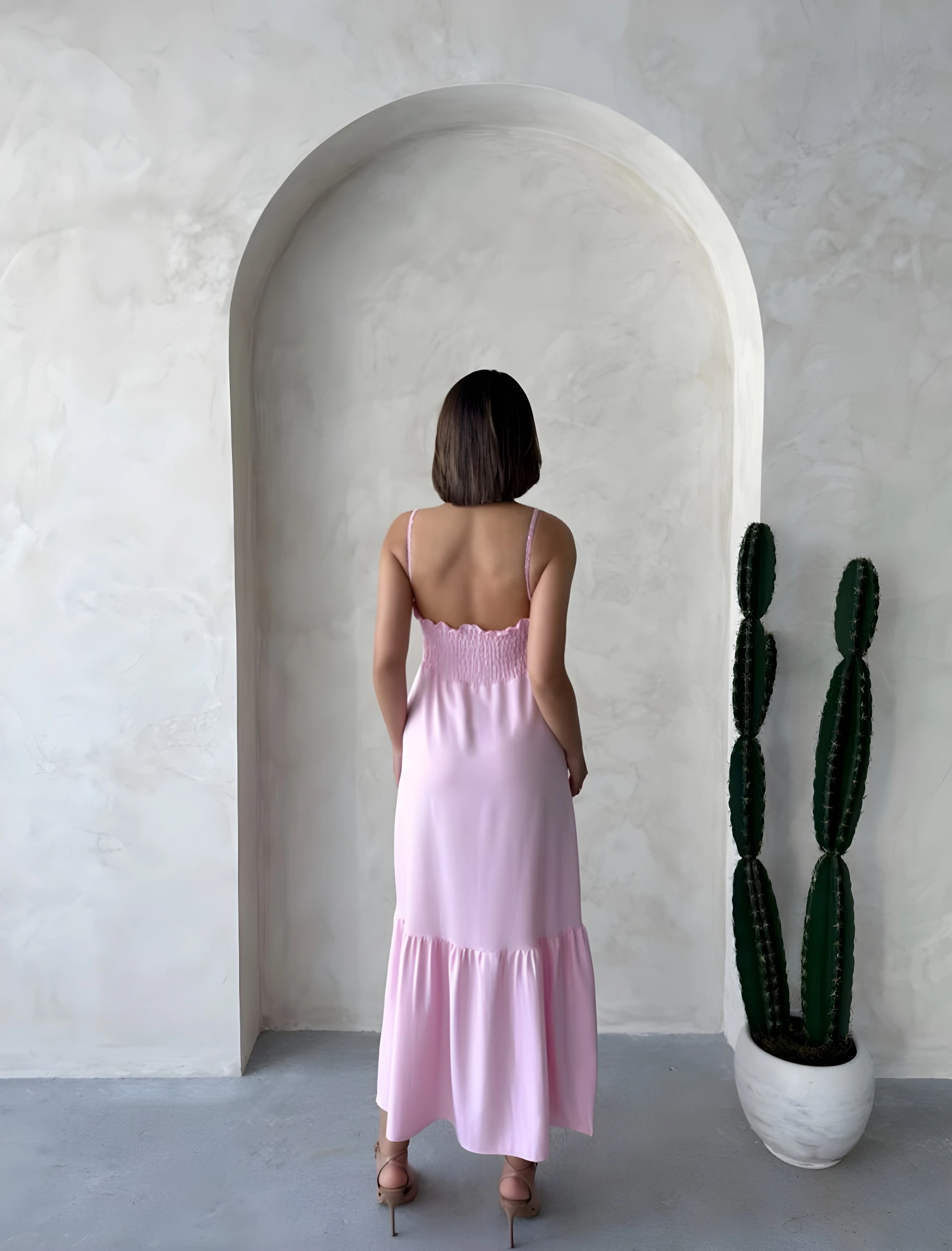 Dantel Gürpür Detaylı Askılı V Yaka Boydan Keten Elbise