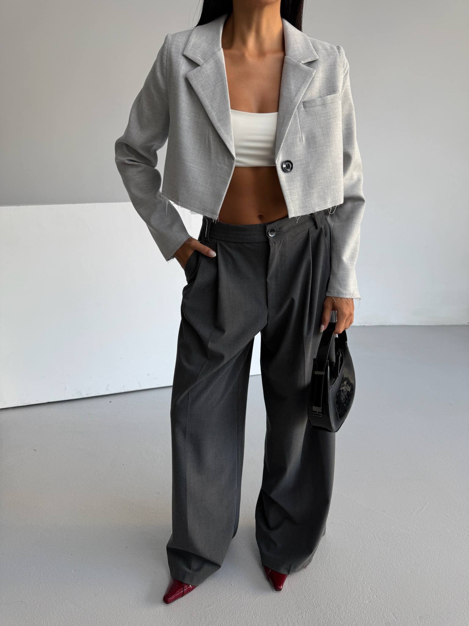  Polyviscon Kısa Blazer Ceket