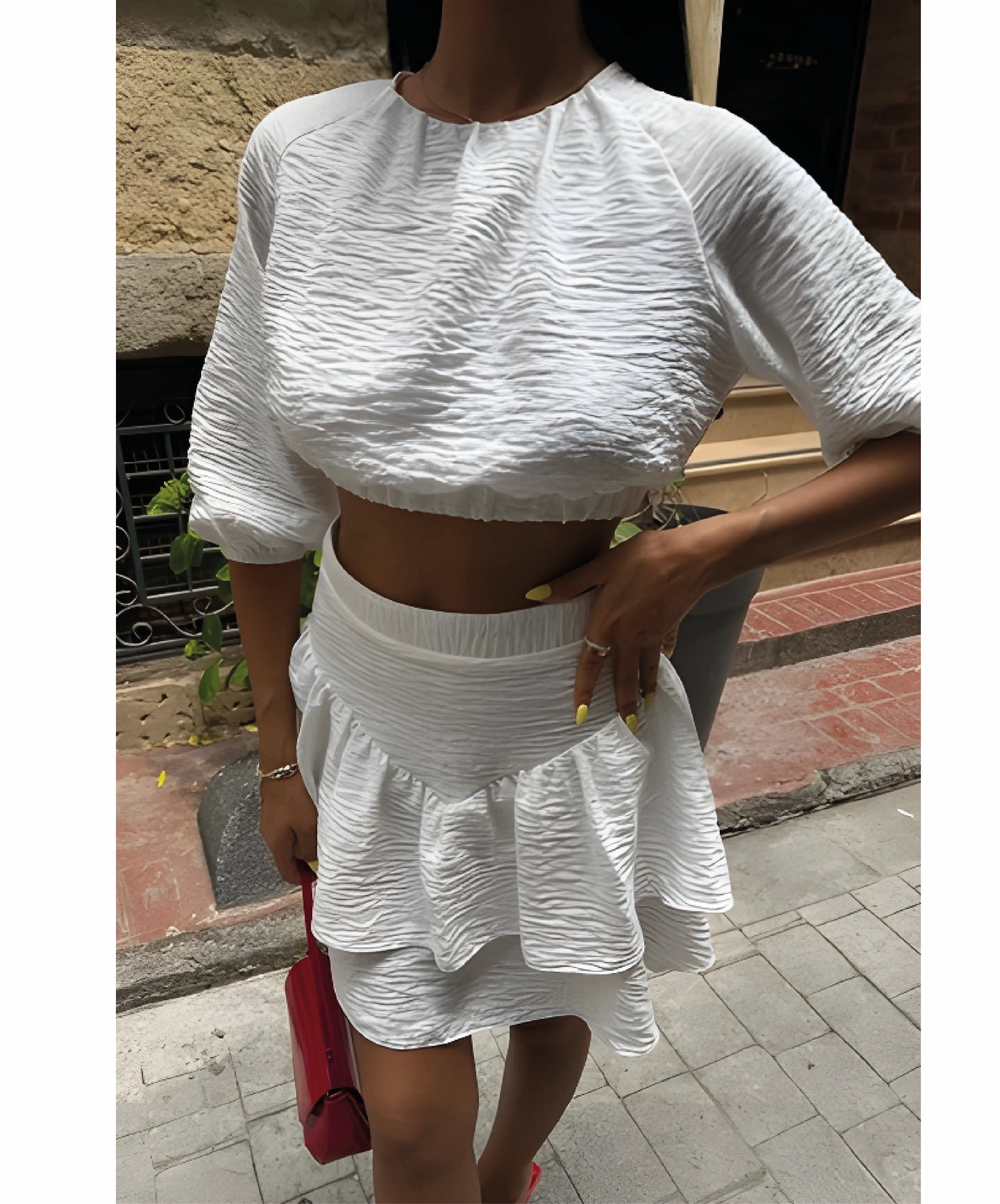 Crop Bluz ve Kat Kat Etekli Takım