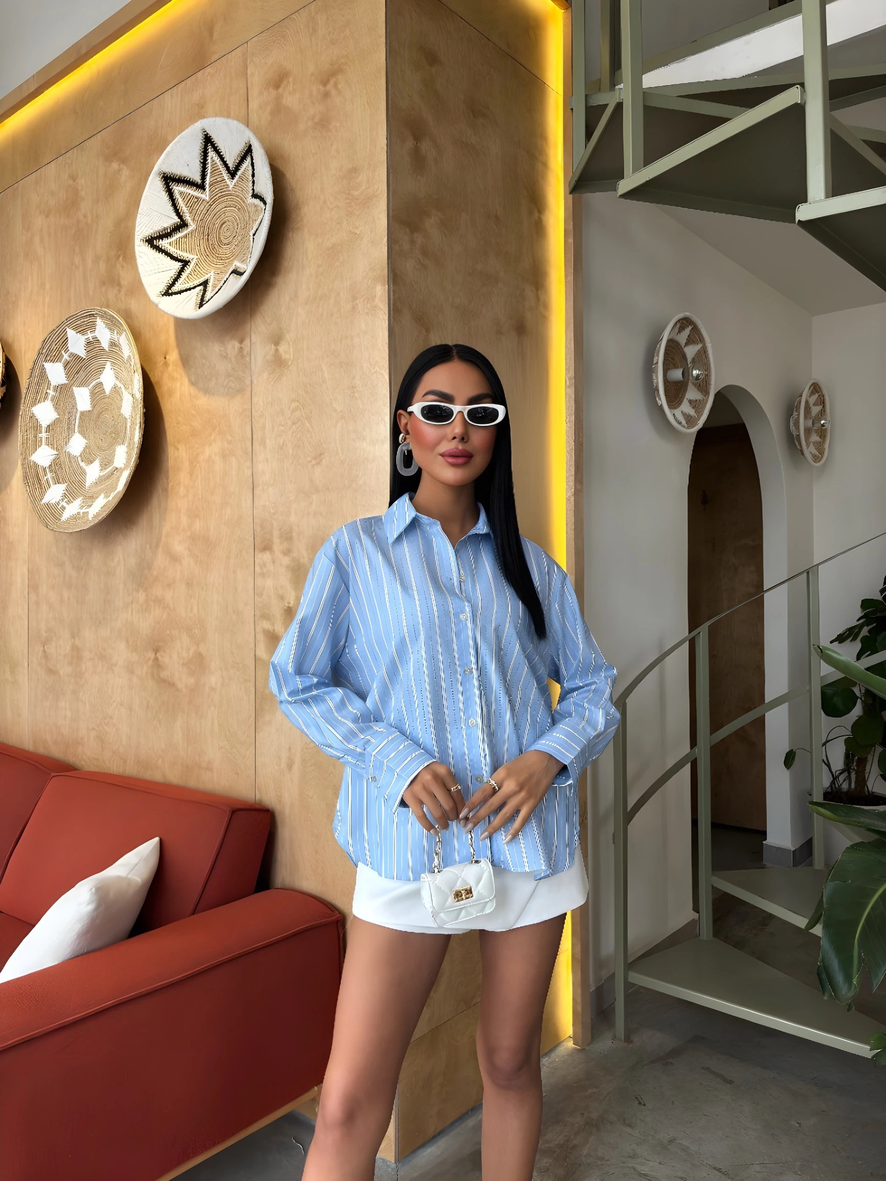 Önü Taşlı Çizgili Salaş Gömlek