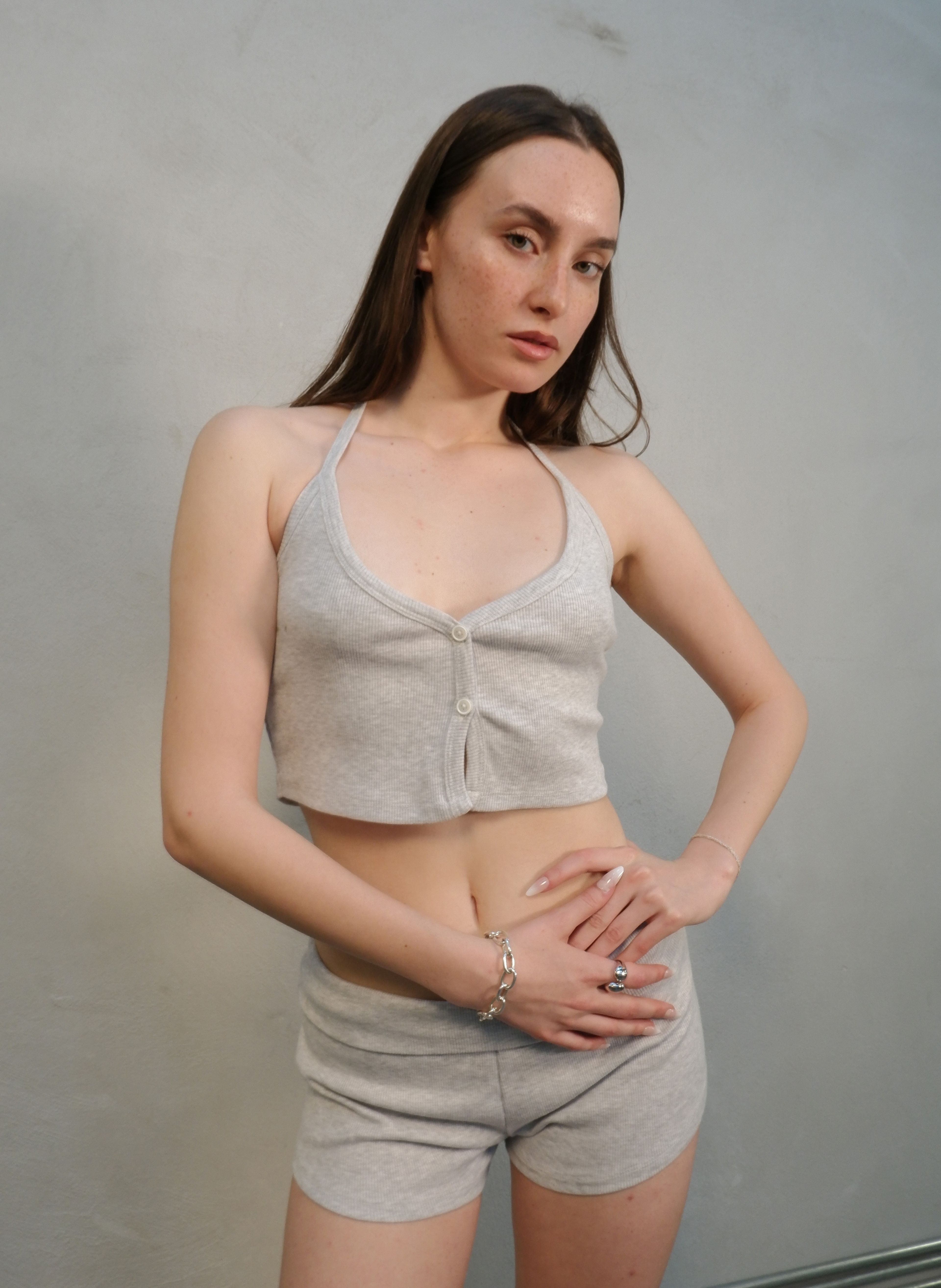 MONROE HALTER TOP