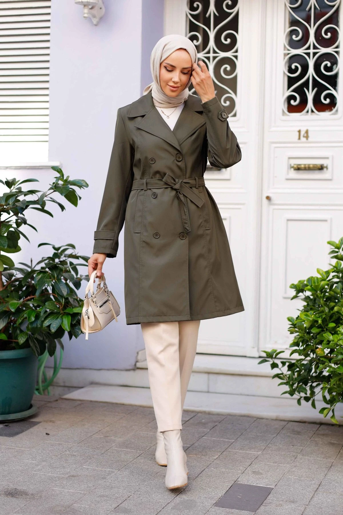 Kadın Astarlı Kuşaklı Trençkot