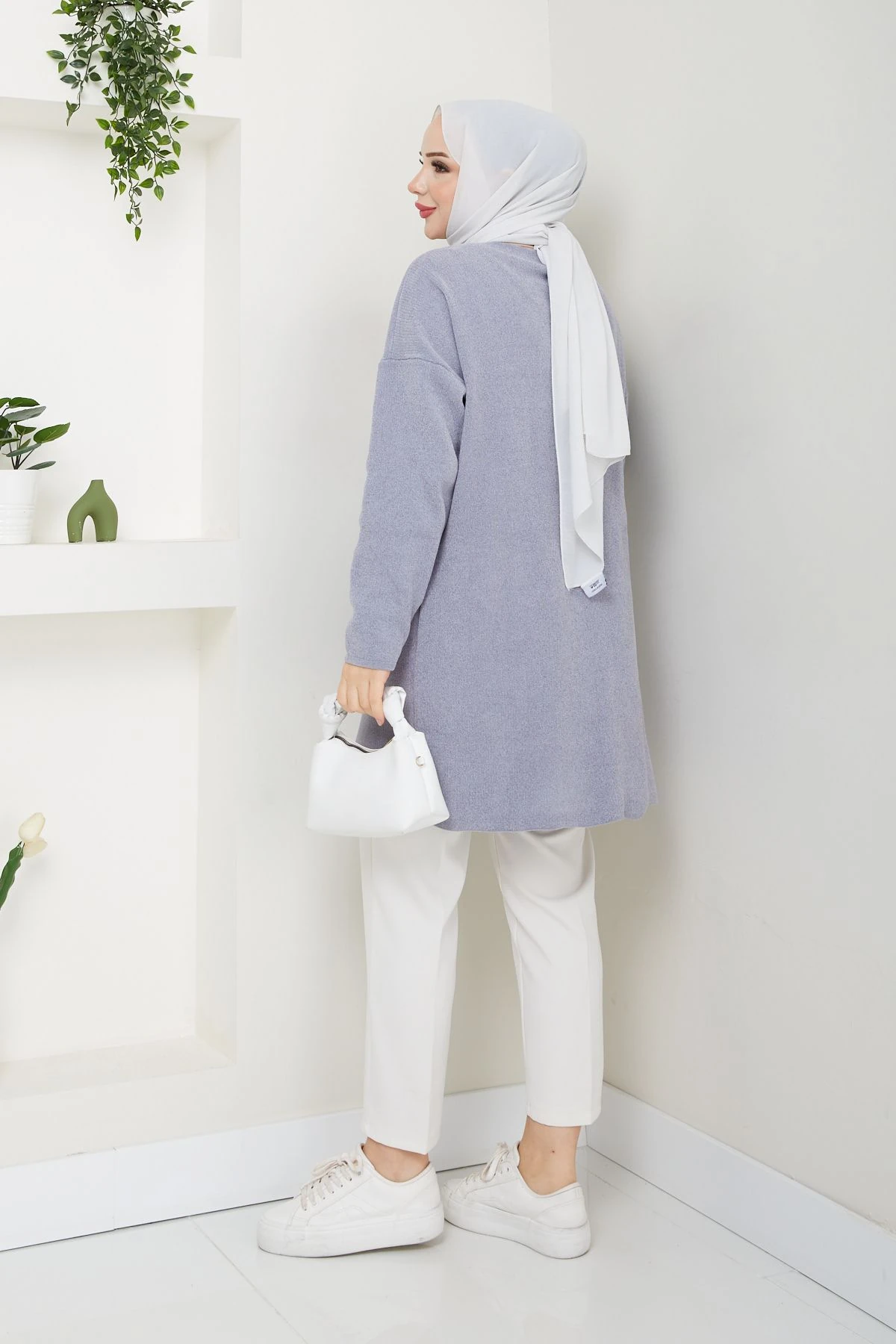 Kadın Şönil Kadife İplik Cepli Triko Hırka