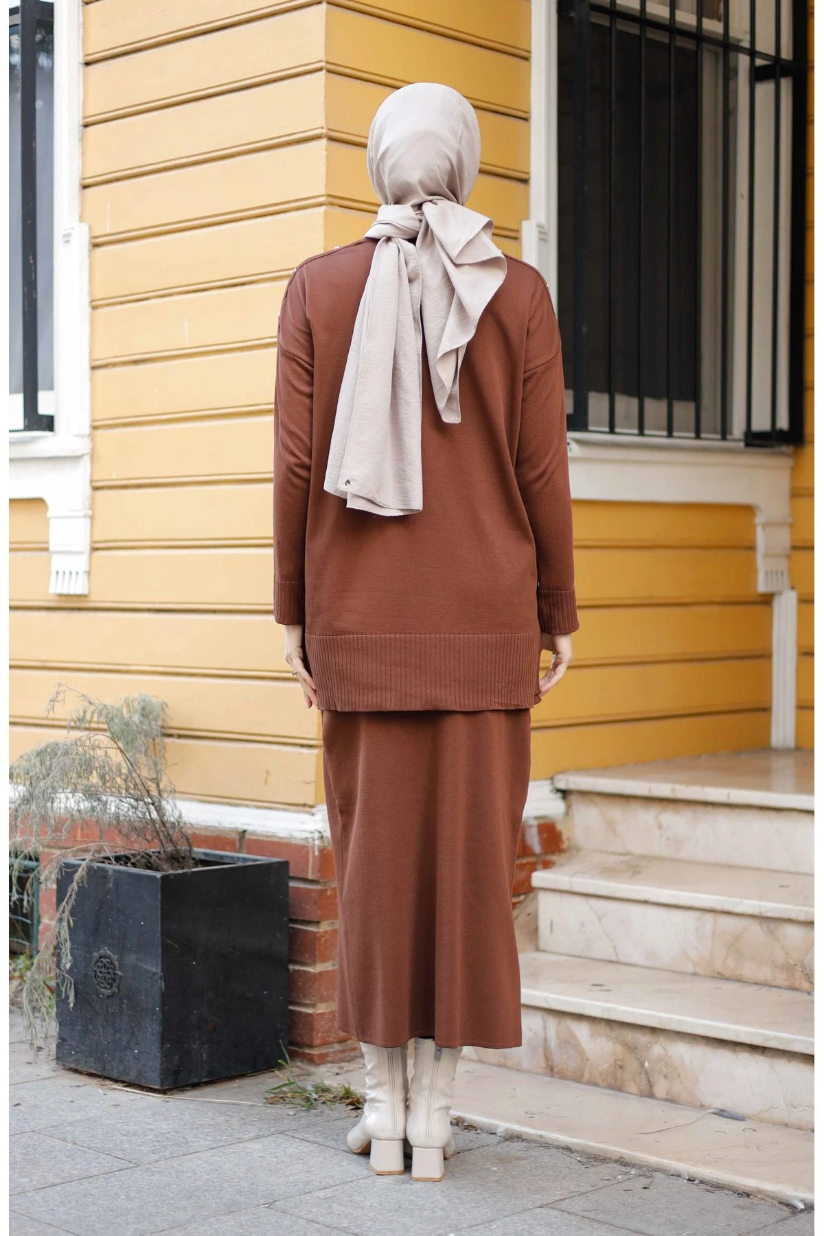 Kadın Merserize Düğme Detaylı Etekli İkili Triko Takım