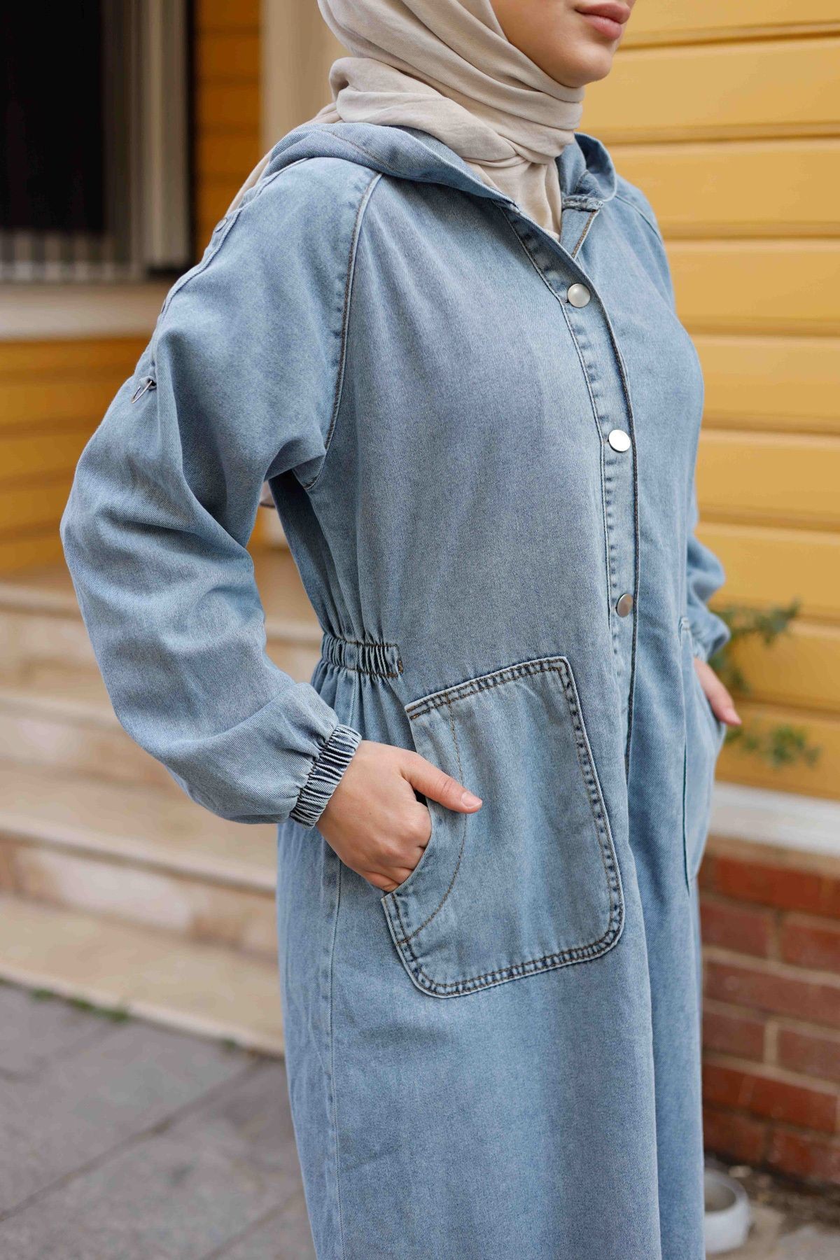 Kadın Beli Büzgü Detaylı Denim Kot Kap