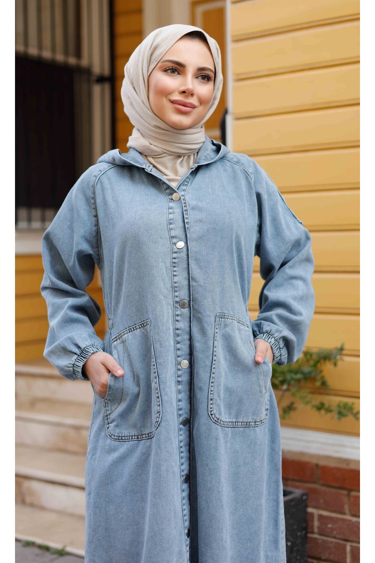 Kadın Beli Büzgü Detaylı Denim Kot Kap