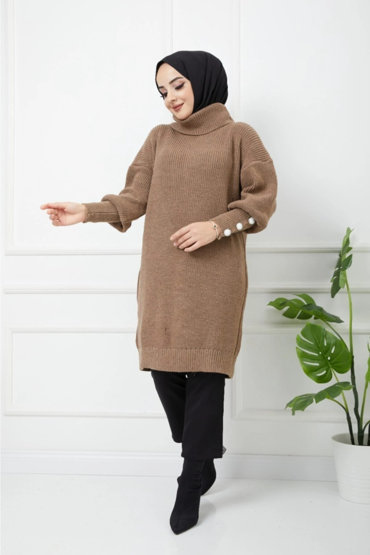 Kadın Kahverengi Boğazlı Triko Kazak