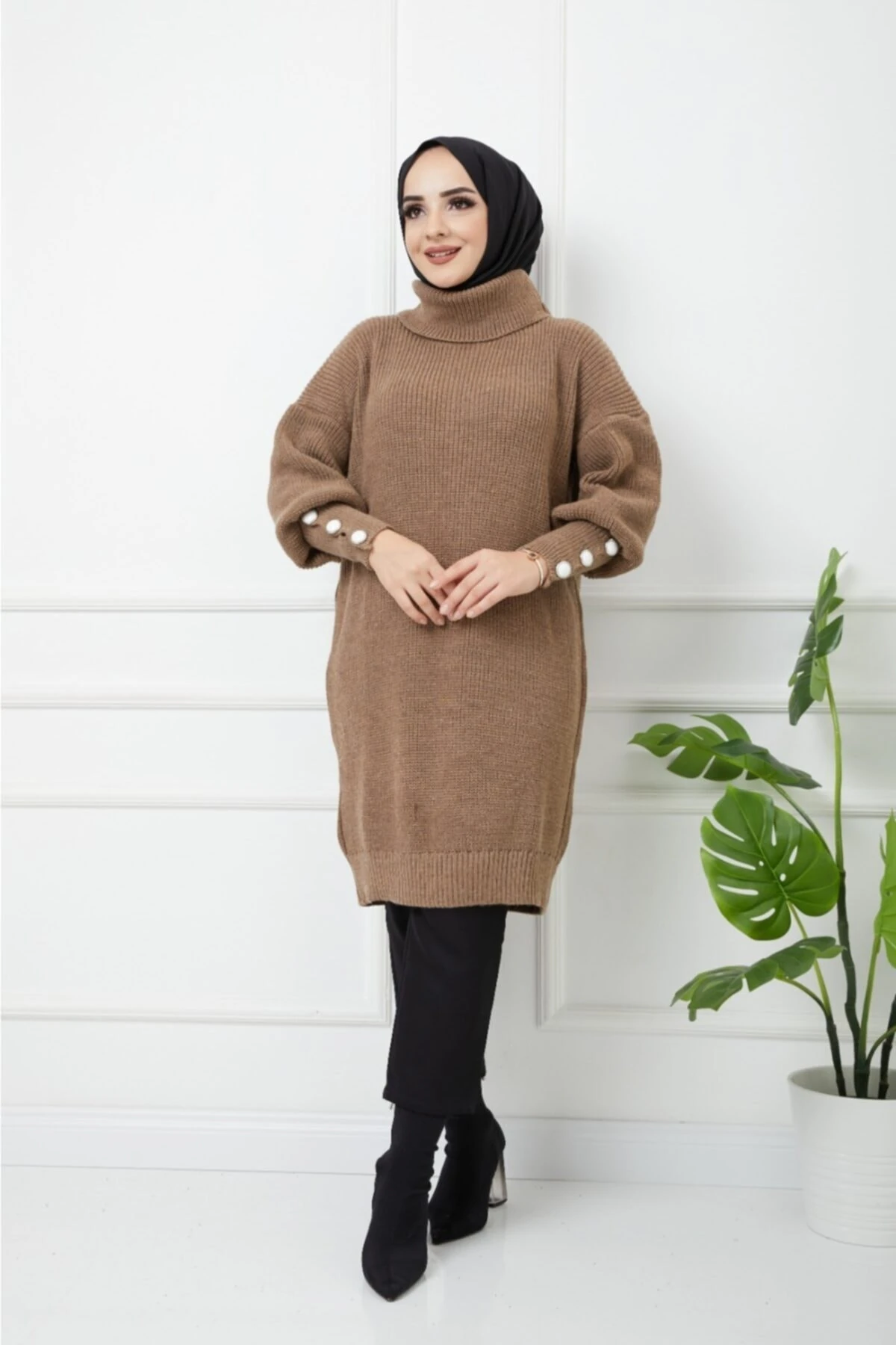 Kadın Kahverengi Boğazlı Triko Kazak