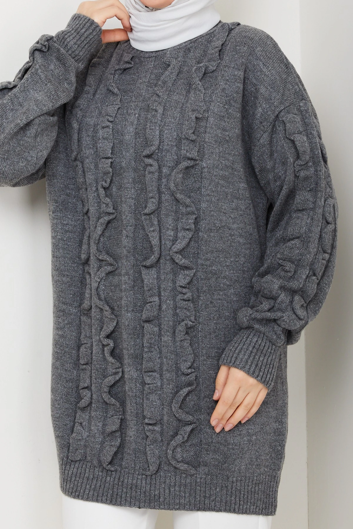 Kadın Fırfır Detaylı Kazak