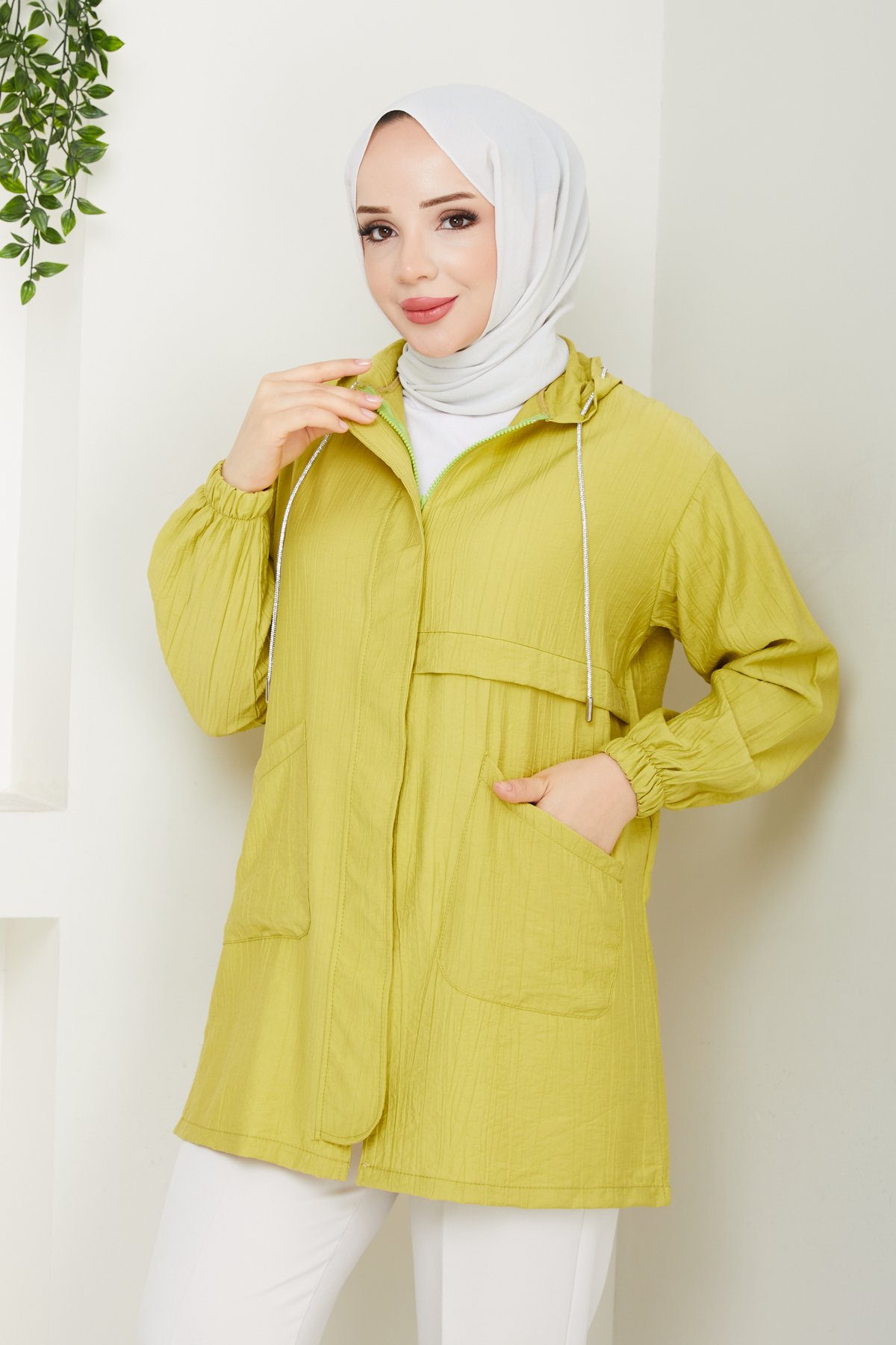 Sarı