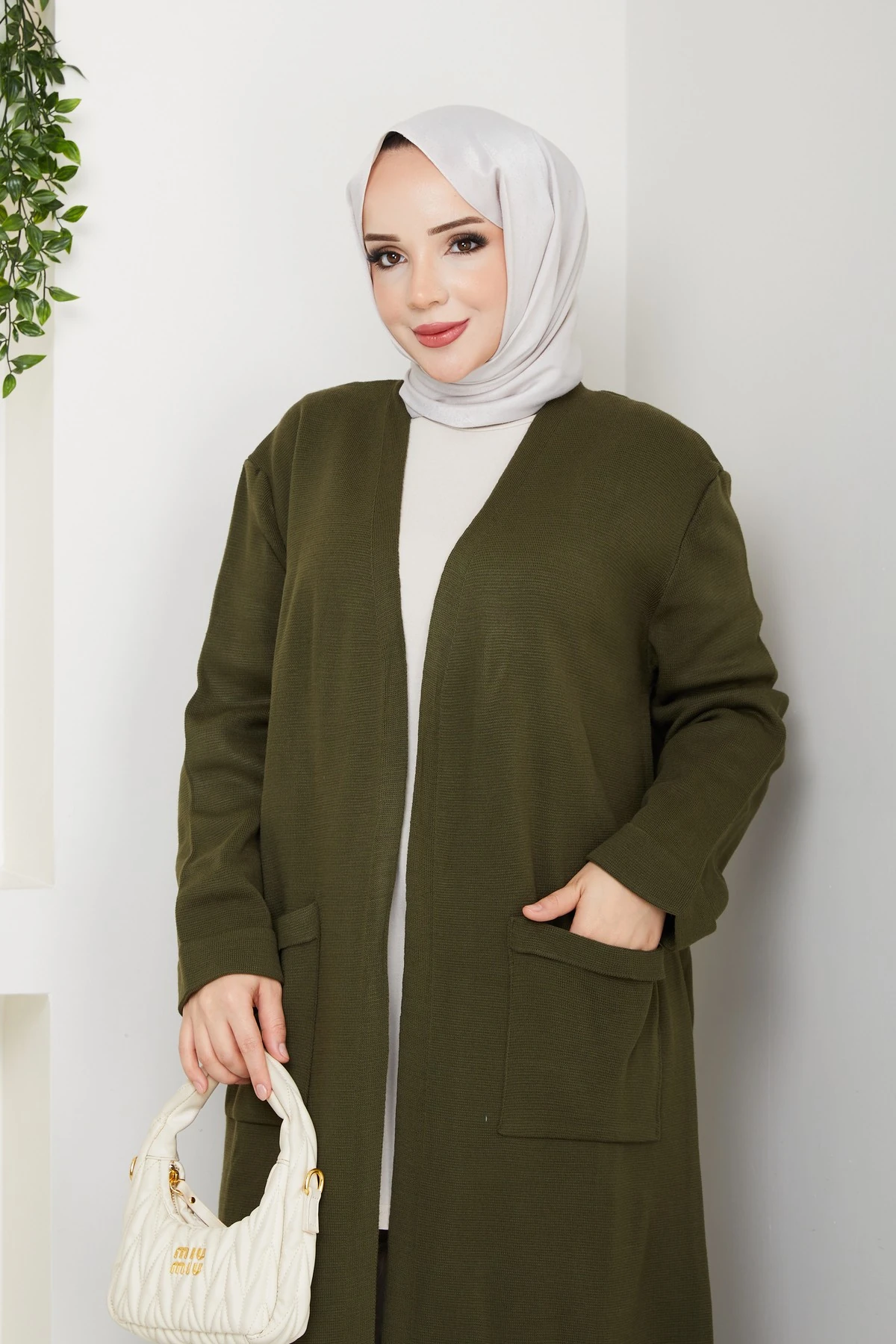 Kadın Çelik Örgü Cepli Uzun Triko Hırka