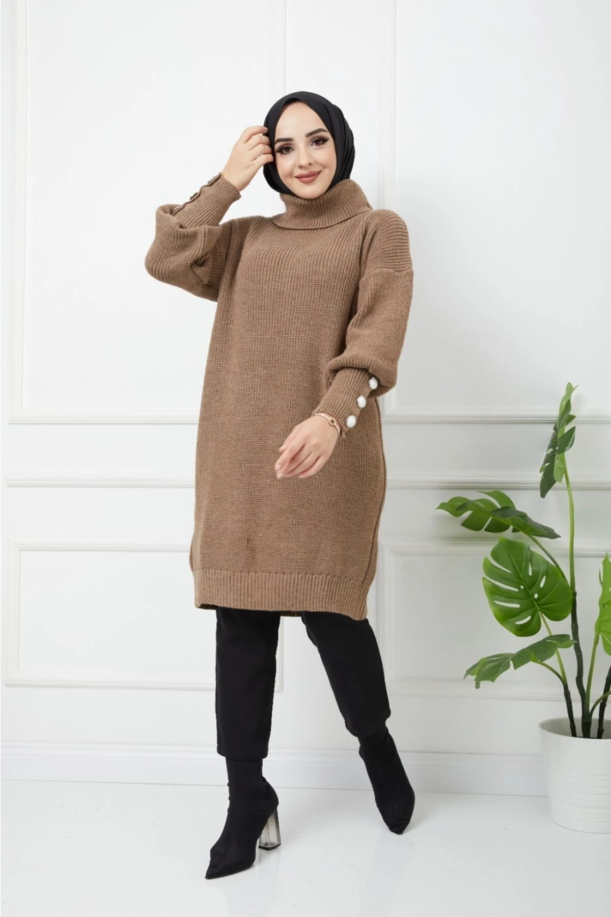 Kadın Kahverengi Boğazlı Triko Kazak