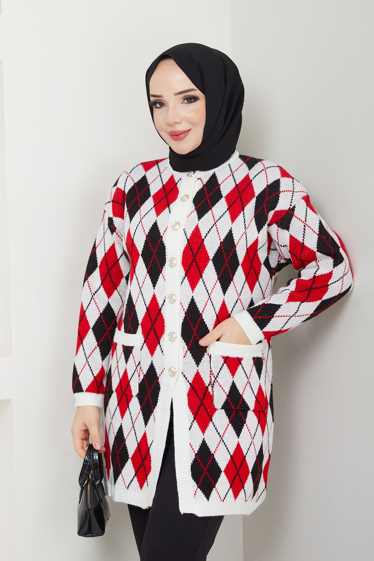 Kadın Kareli Cepli Düğme Kapamalı Triko Hırka