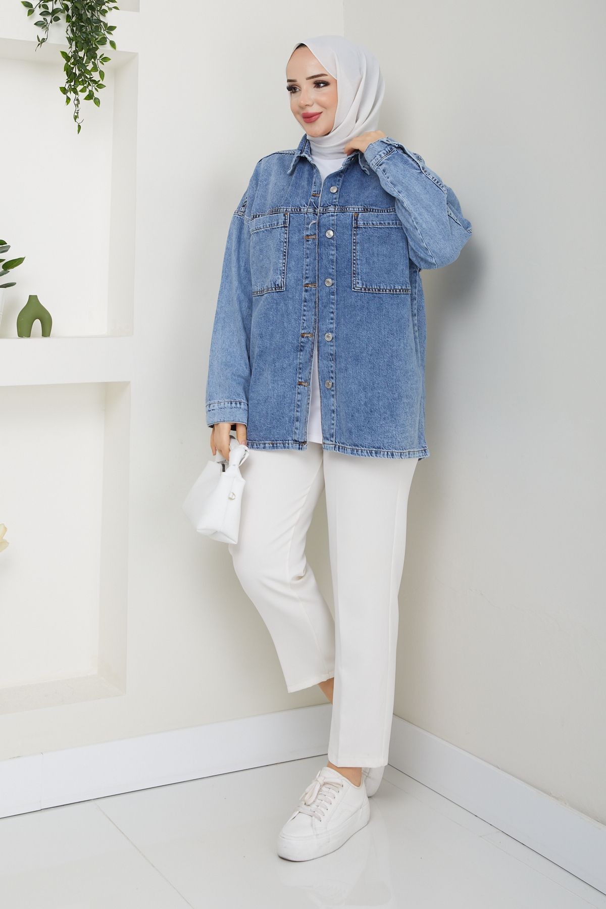 Kadın Oversize Mavi Denim Kot Gömlek Ceket