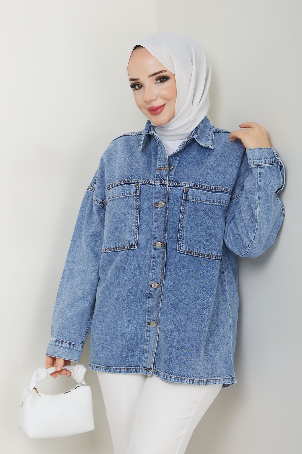 Kadın Oversize Mavi Denim Kot Gömlek Ceket