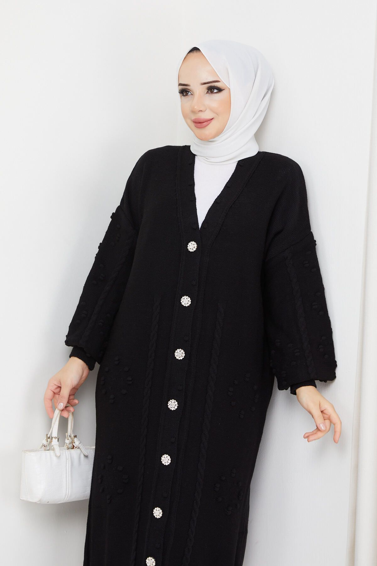 Kadın Saç Örgülü Desenli Düğmeli Triko Hırka