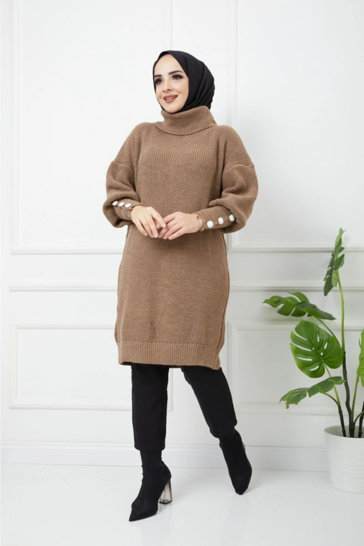 Kadın Kahverengi Boğazlı Triko Kazak