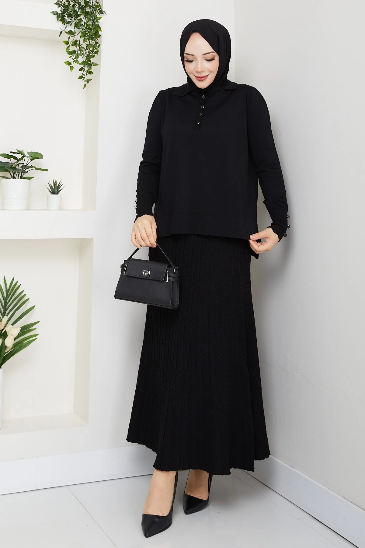 Kadın Eteği Mandal Örgülü Merserize İkili Triko Takım