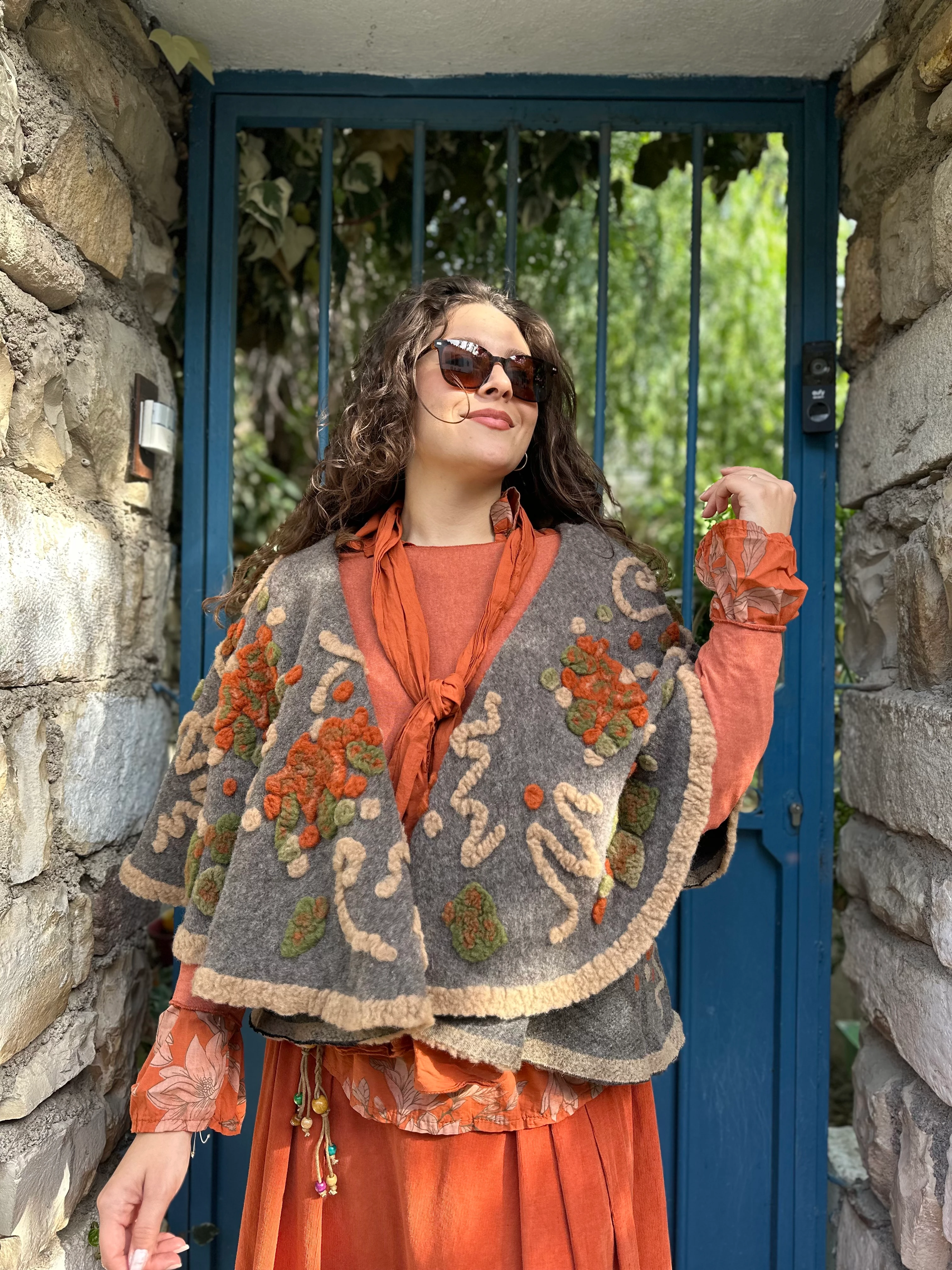 Splash Çiçek Desen Keçe Yelek K032 - Gri